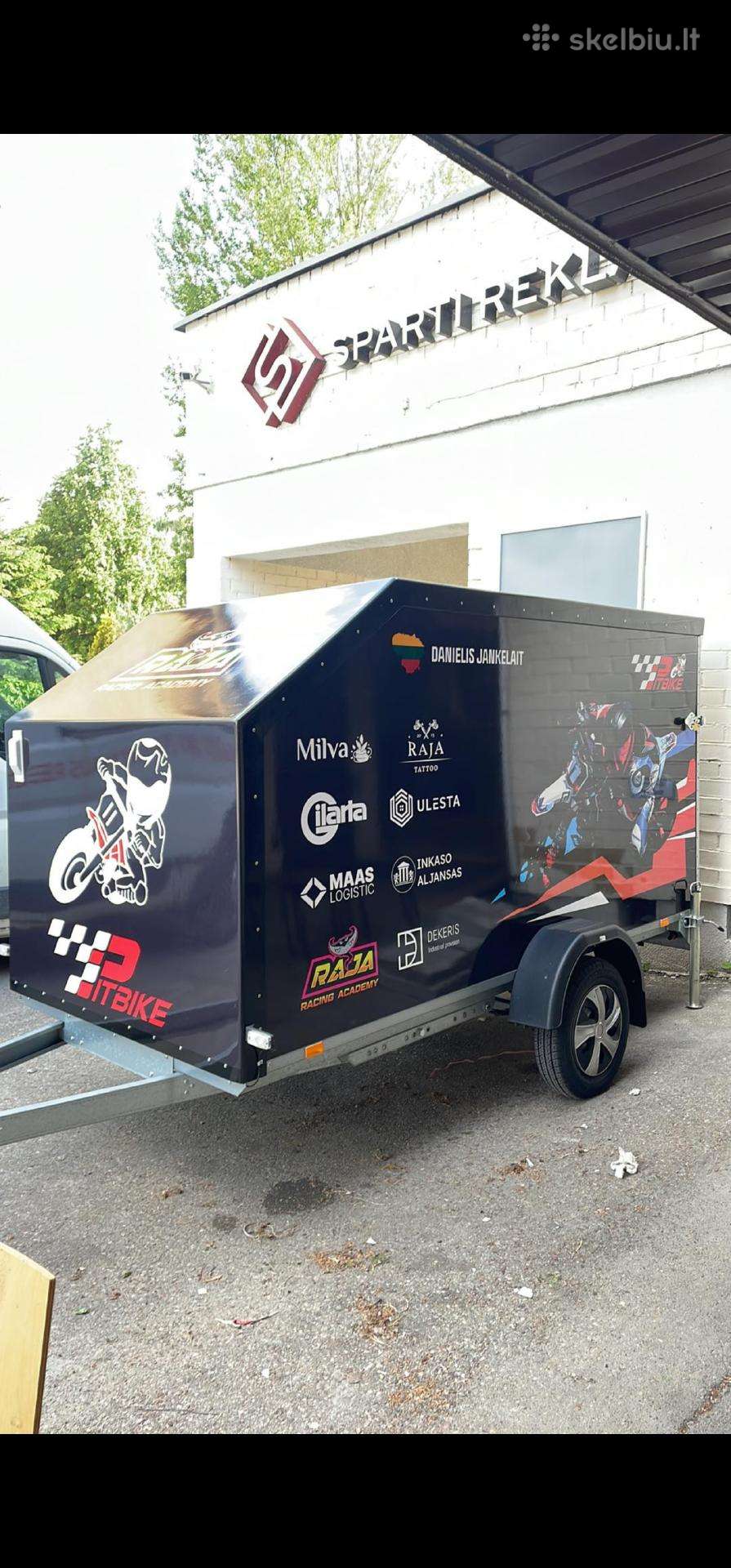 Respo, passenger car trailers