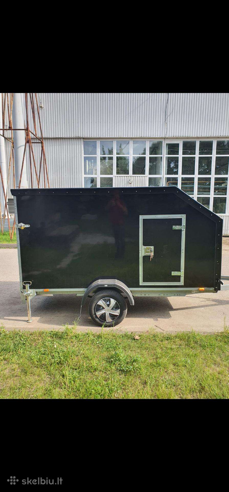 Respo, passenger car trailers