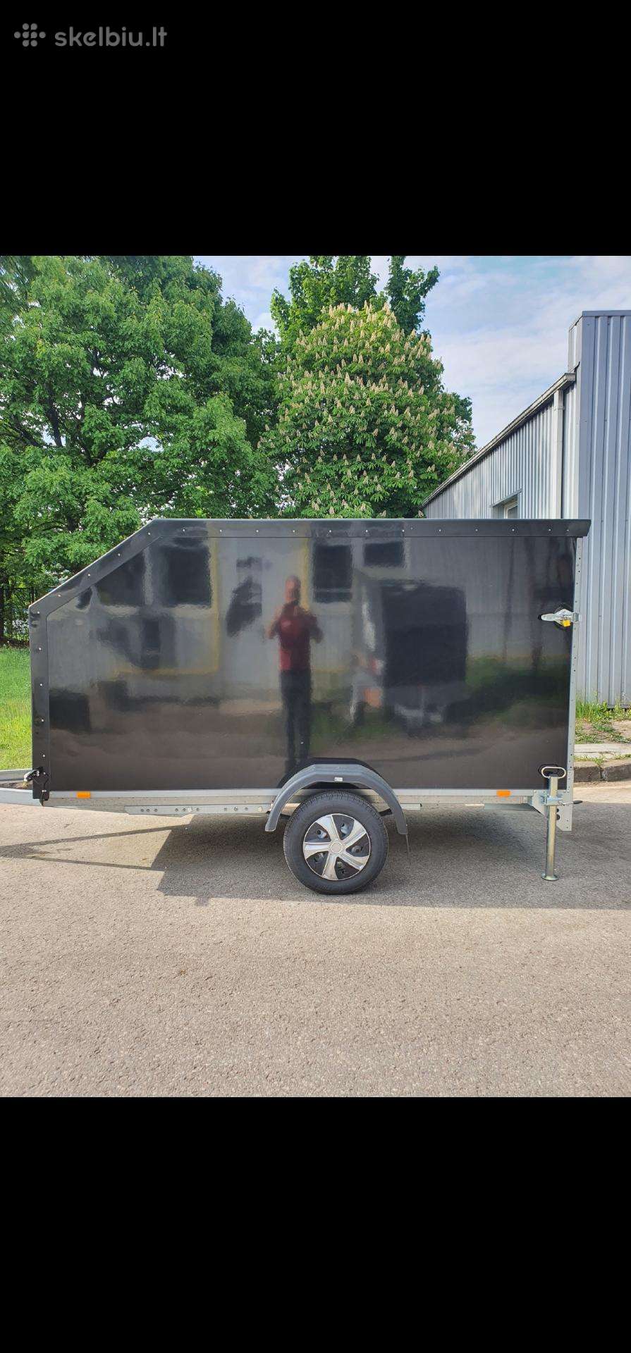 Respo, passenger car trailers