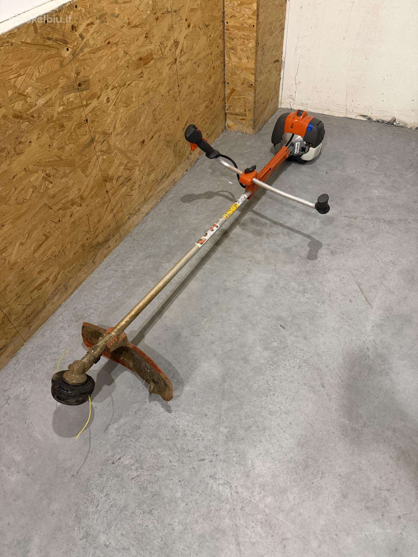 Trimeris Husqvarna 338