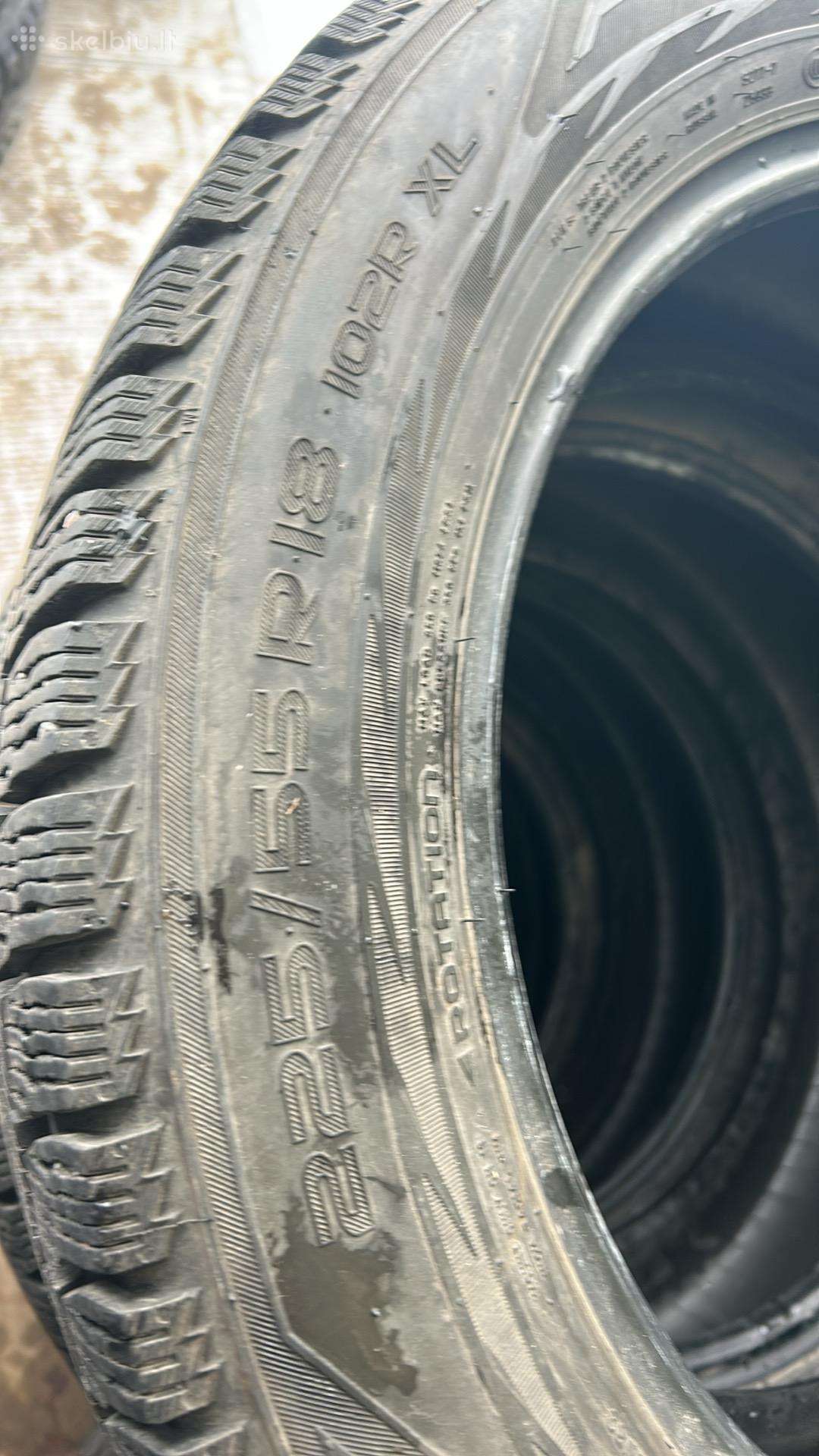 Continental, зимние 235/60 R17