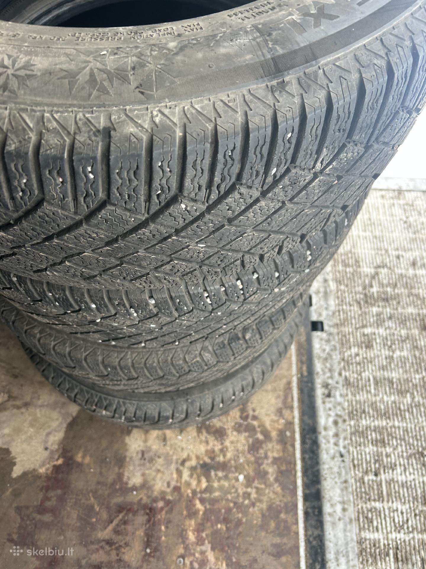 Continental, зимние 235/60 R17