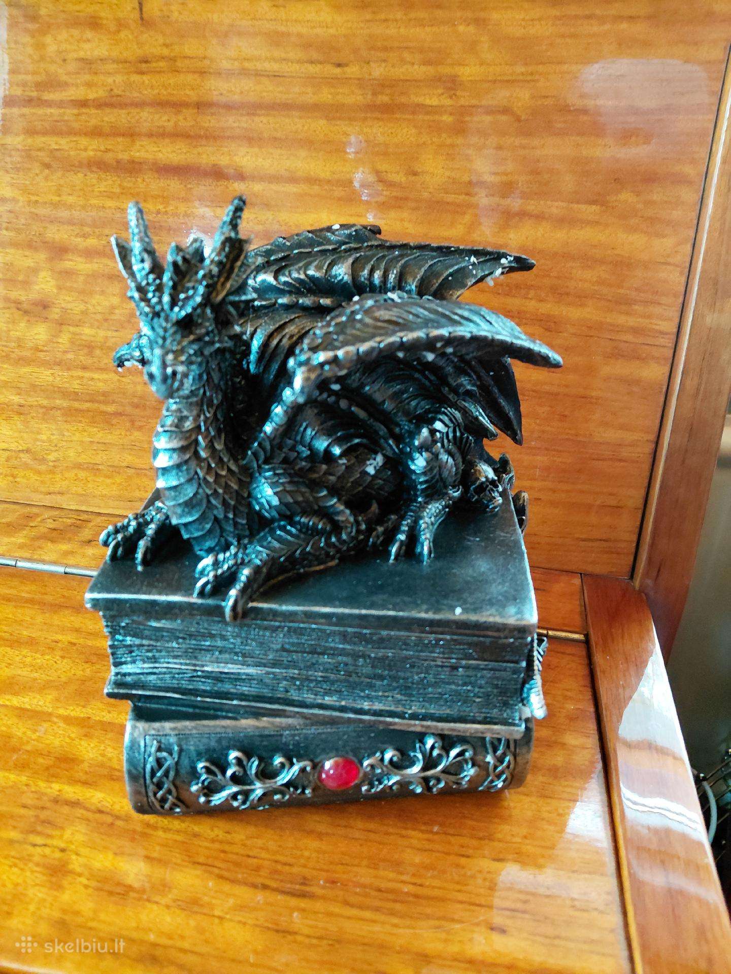 Metalinė dėžutė