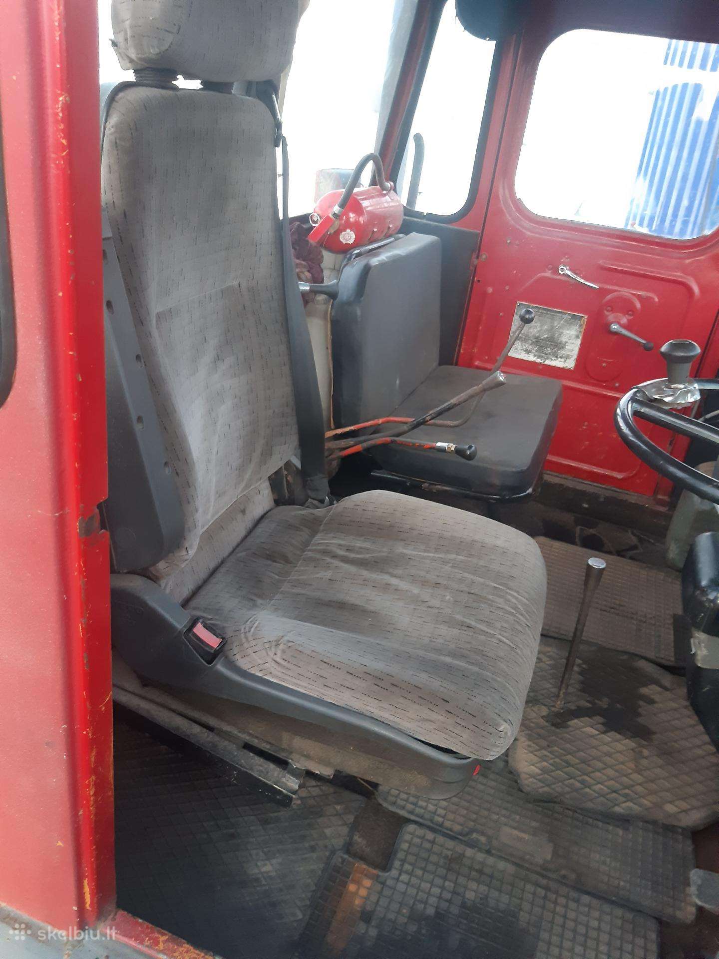 Kirowec 700, tractors