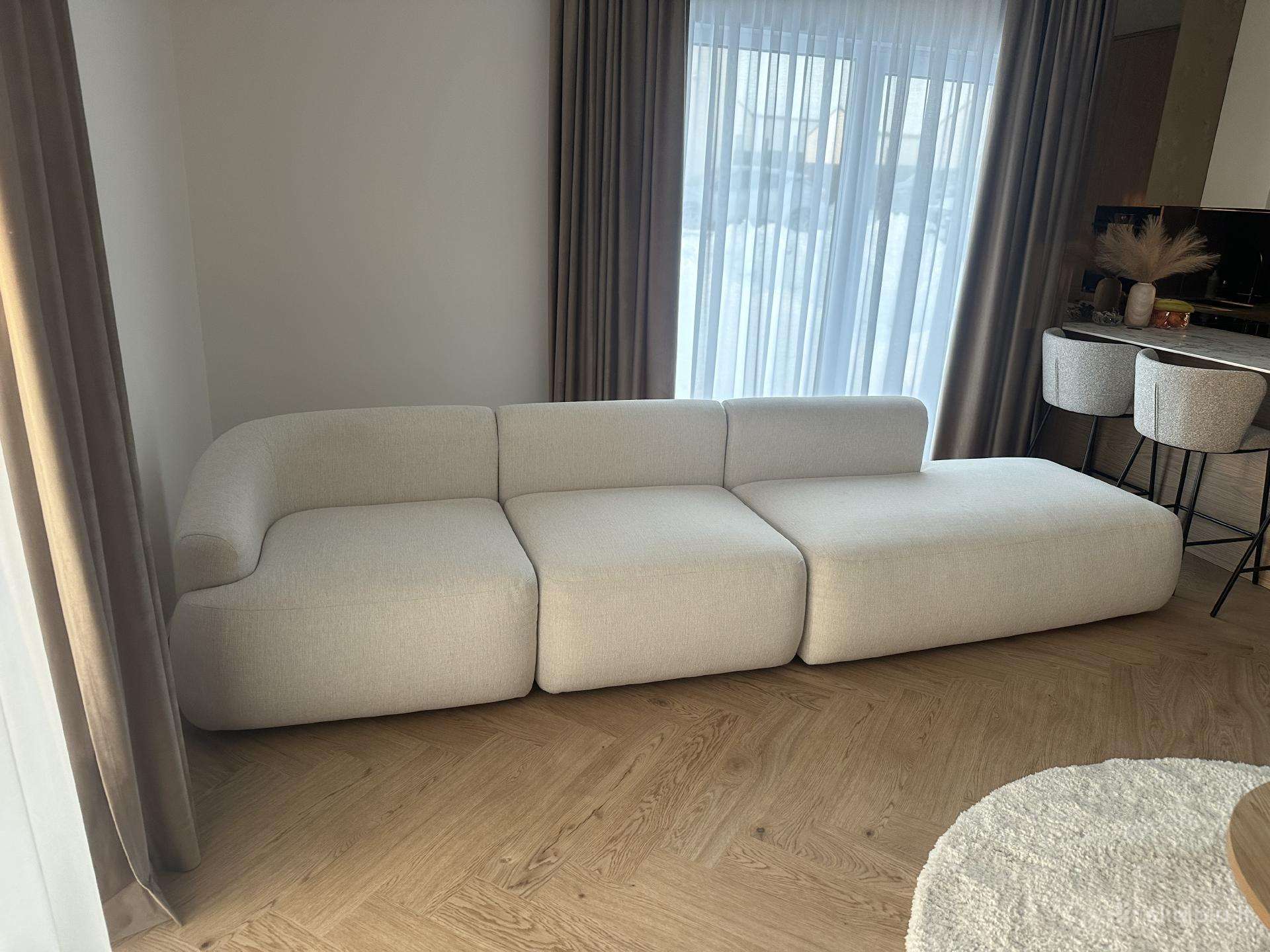 Moderni sofa