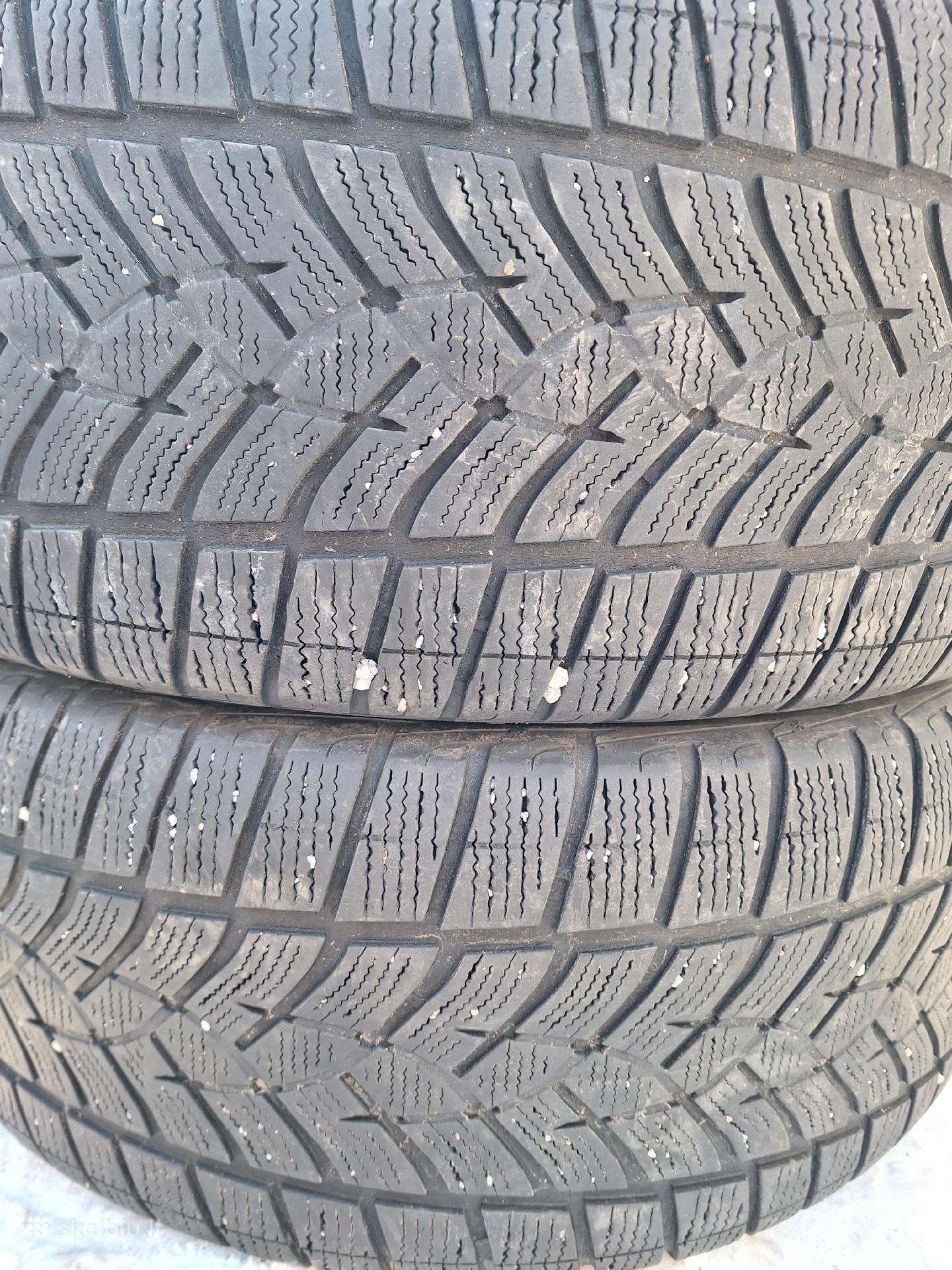 Goodyear, winter 235/50 R19