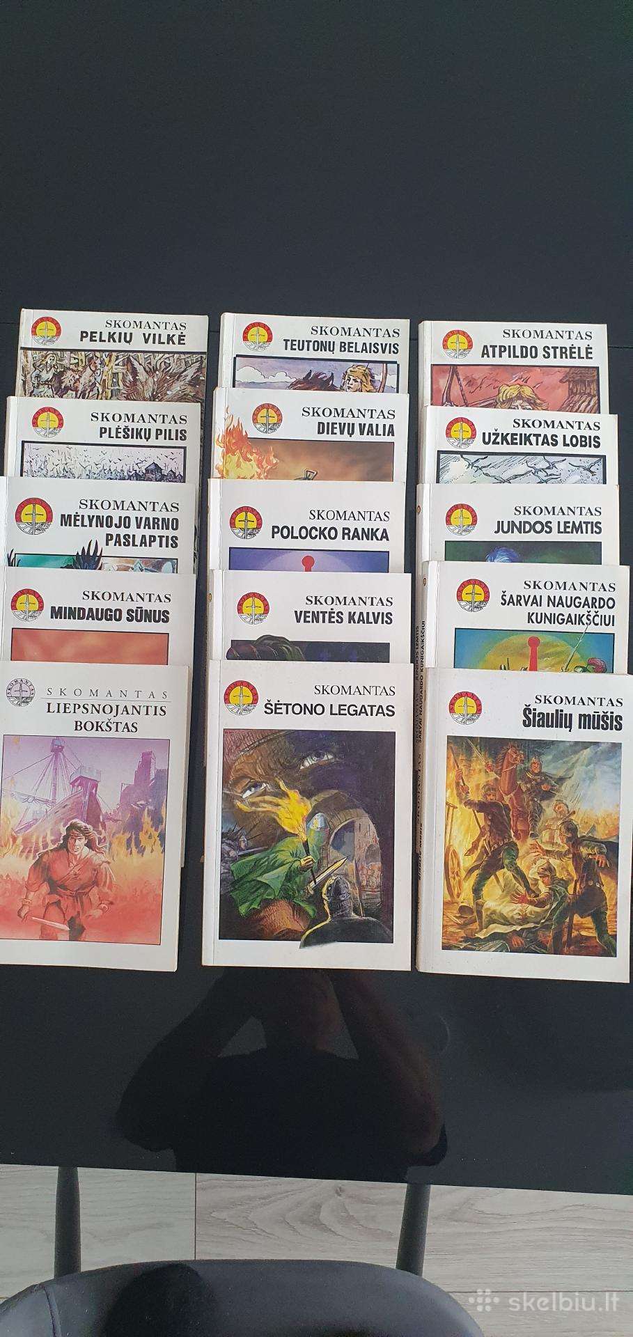 Parduodu skomanto knygu kolekcija