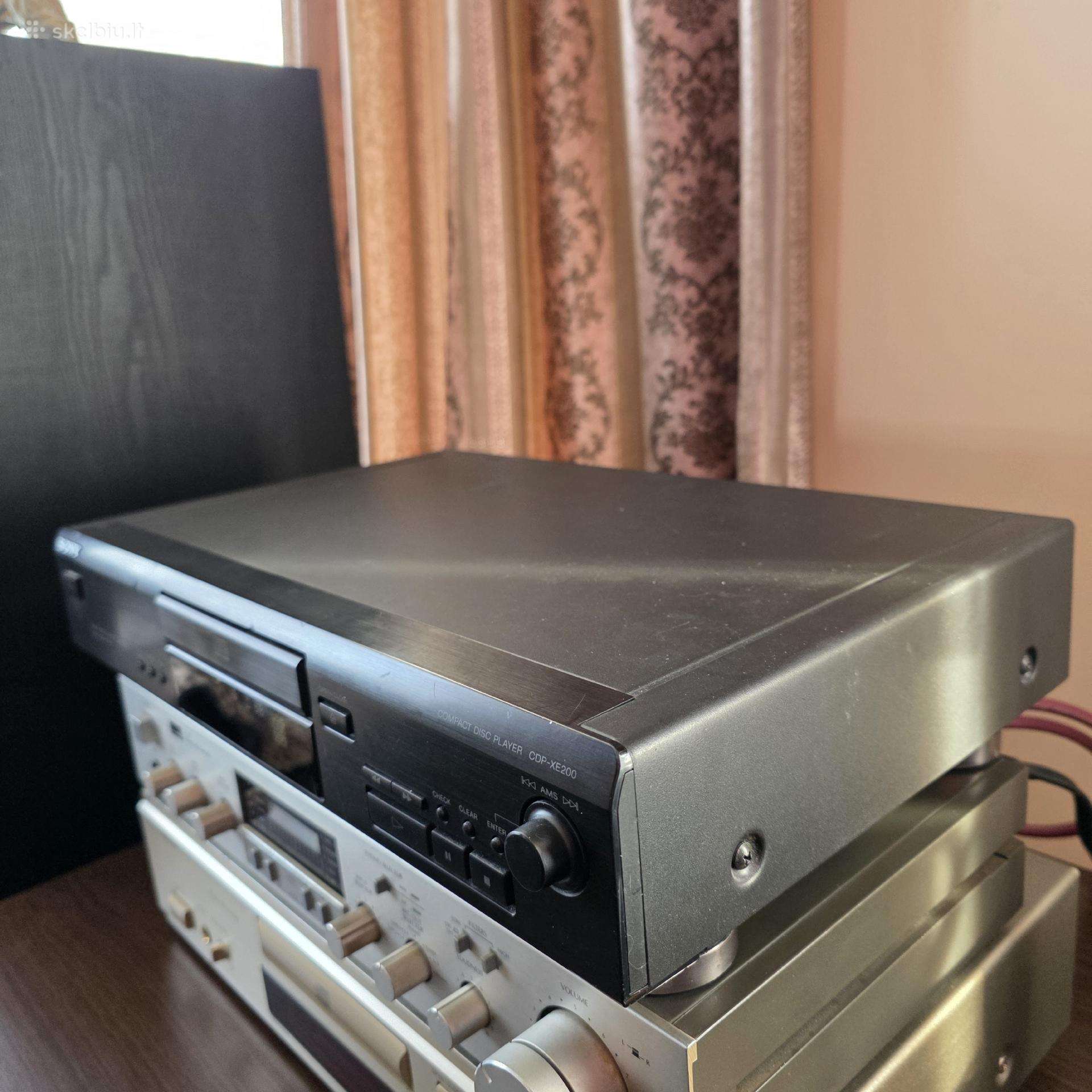 Sony Cdp-xe200