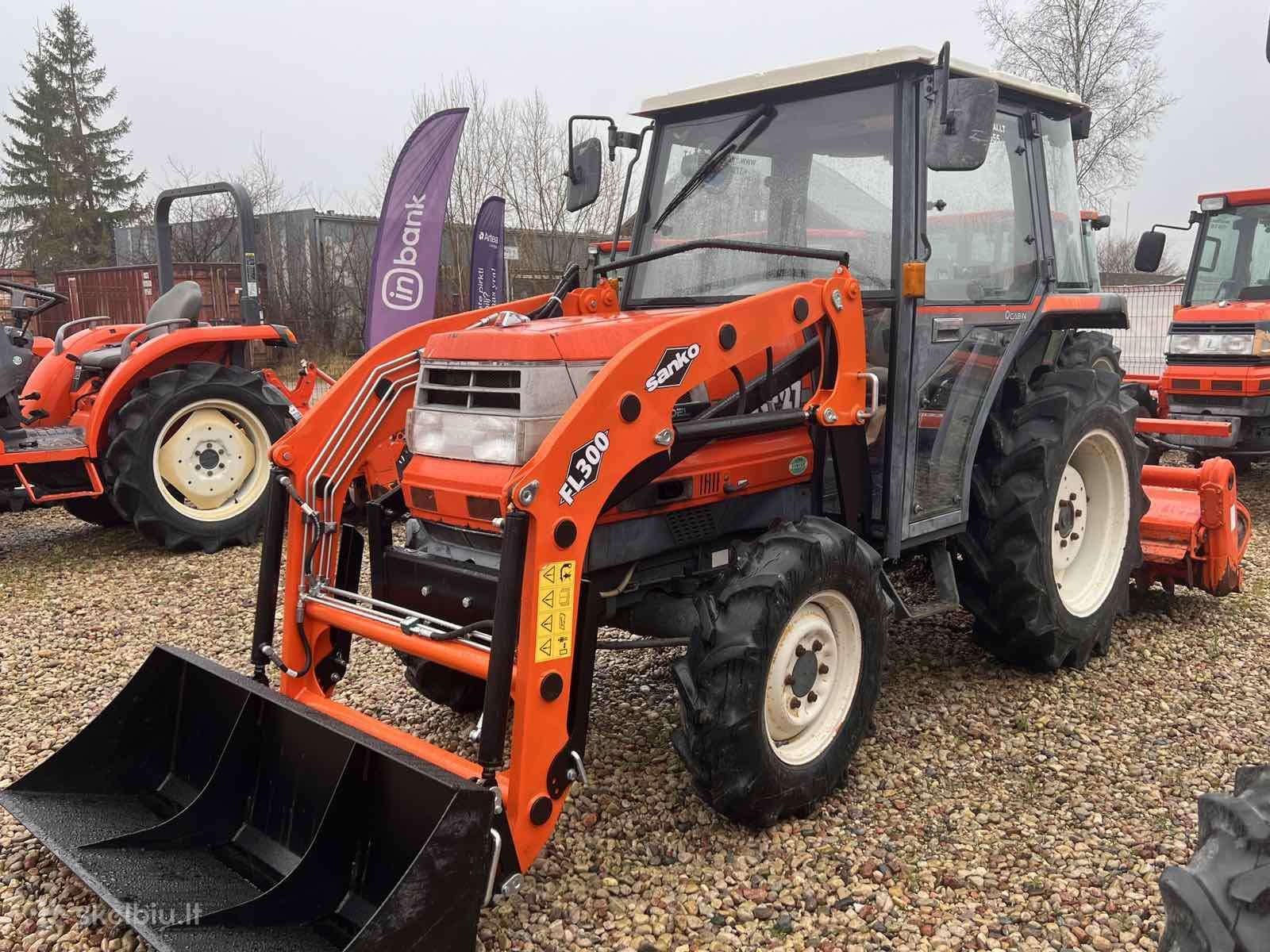 Kubota, tractors