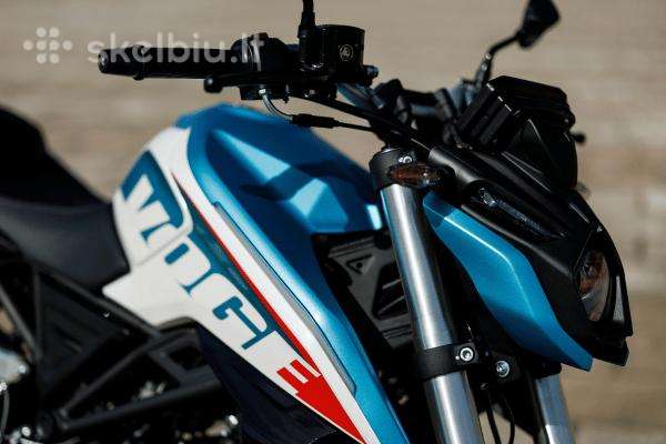 VOGE 125R 125cc, street / classic