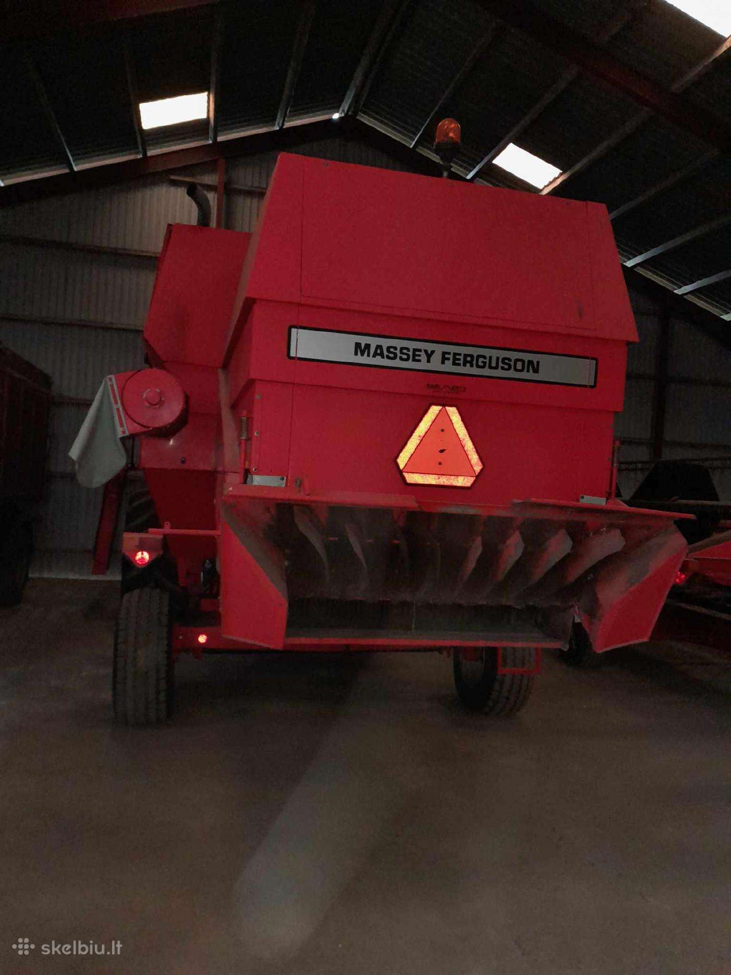 Massey Ferguson 32, kombainai