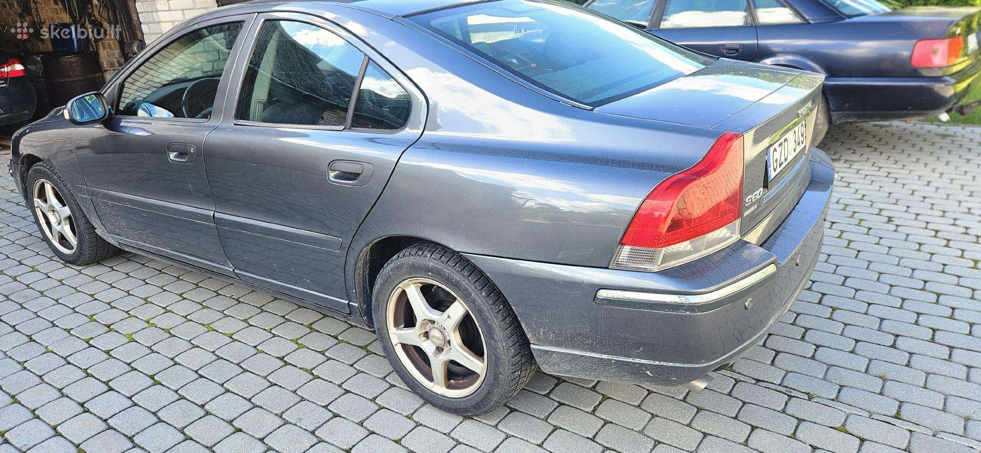 Parduodu volvo s60