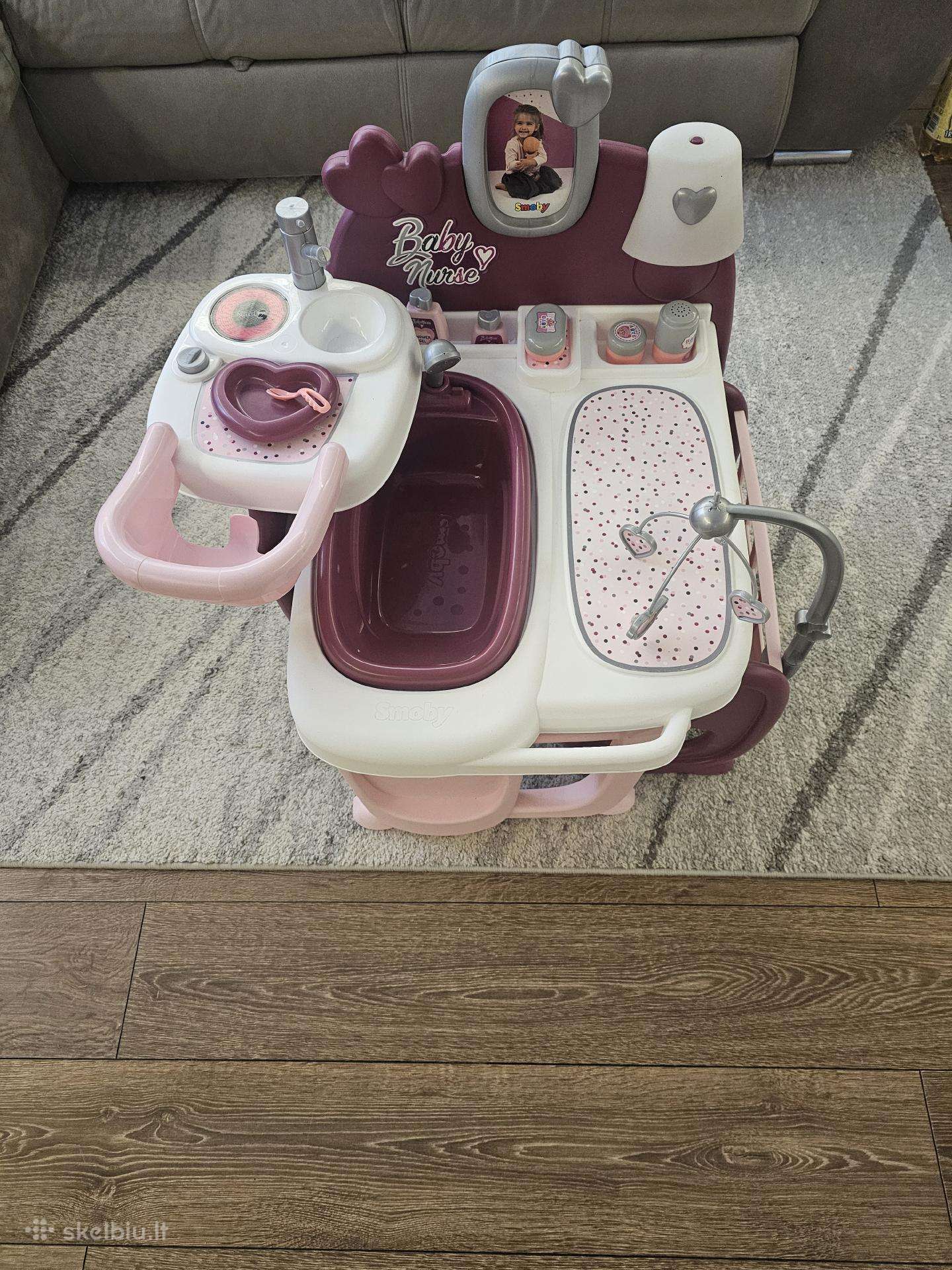 Baby nurse