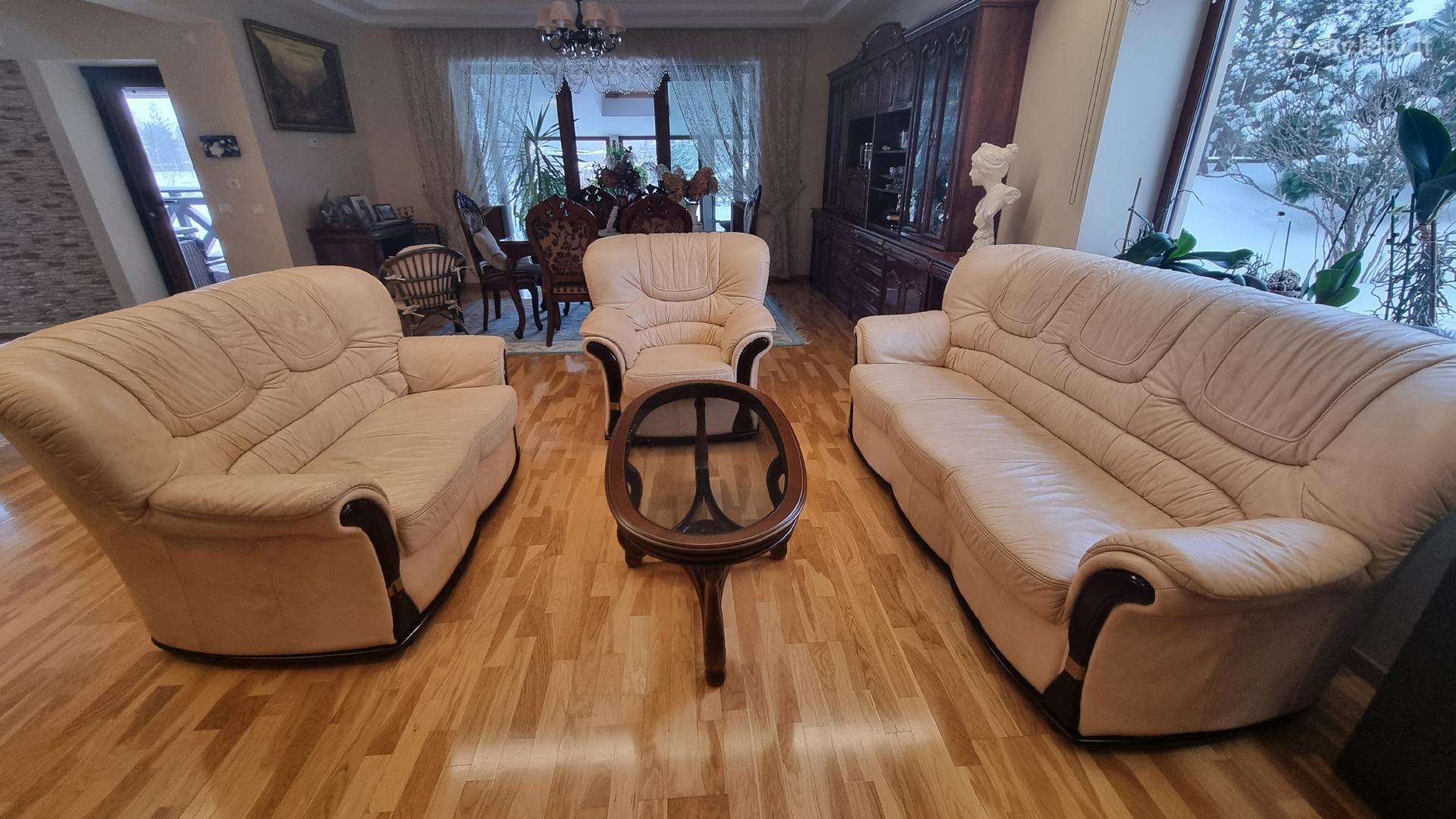 Naudoti odiniai baldai