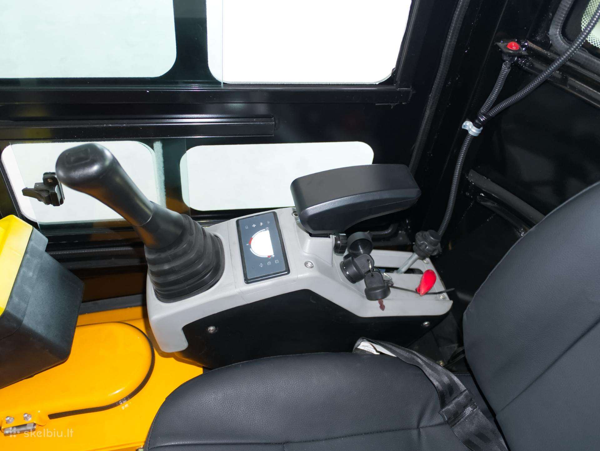 ENZO HT-20, mini excavator