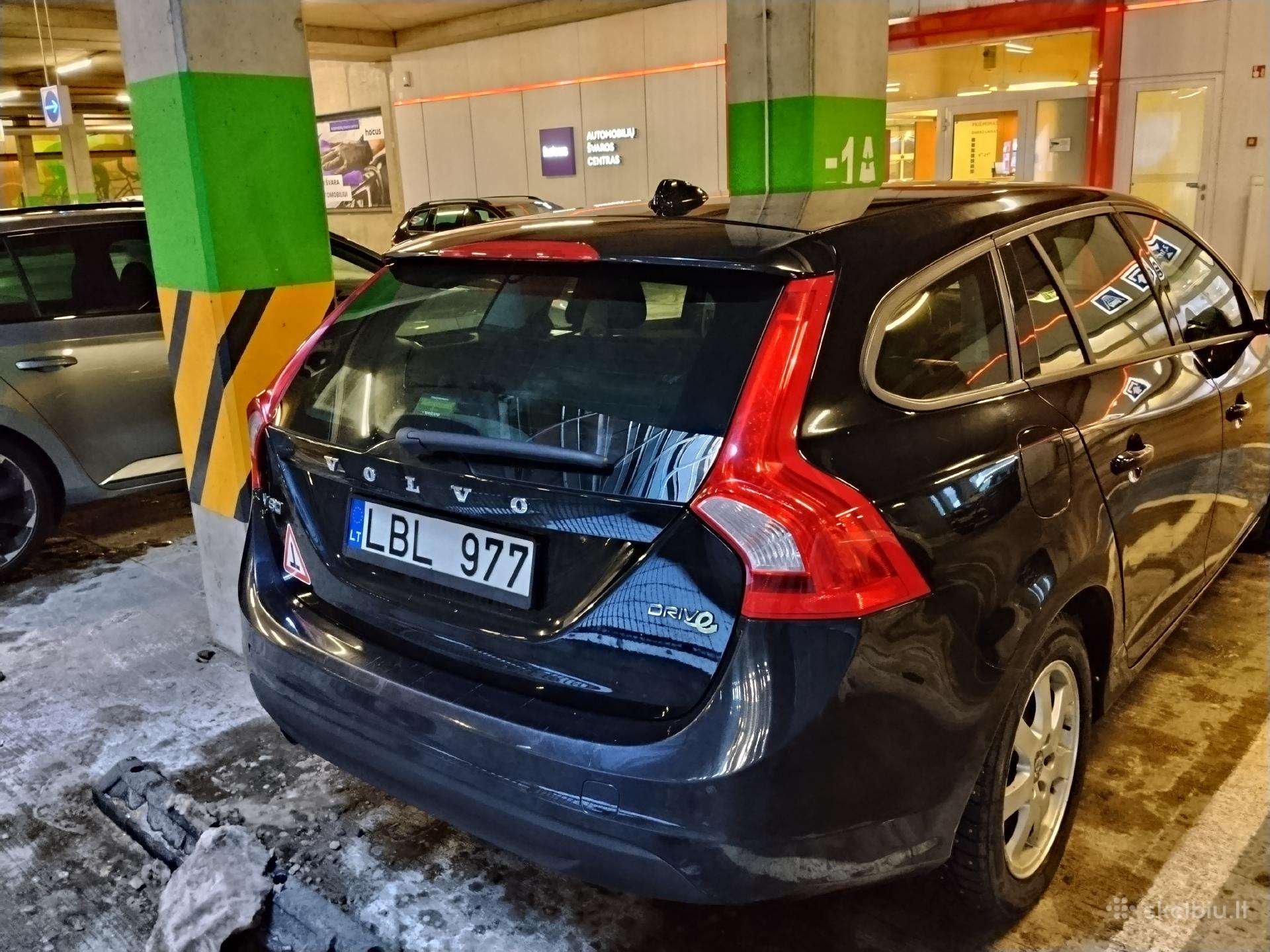 Volvo V60, 1.6 l., Хэтчбек