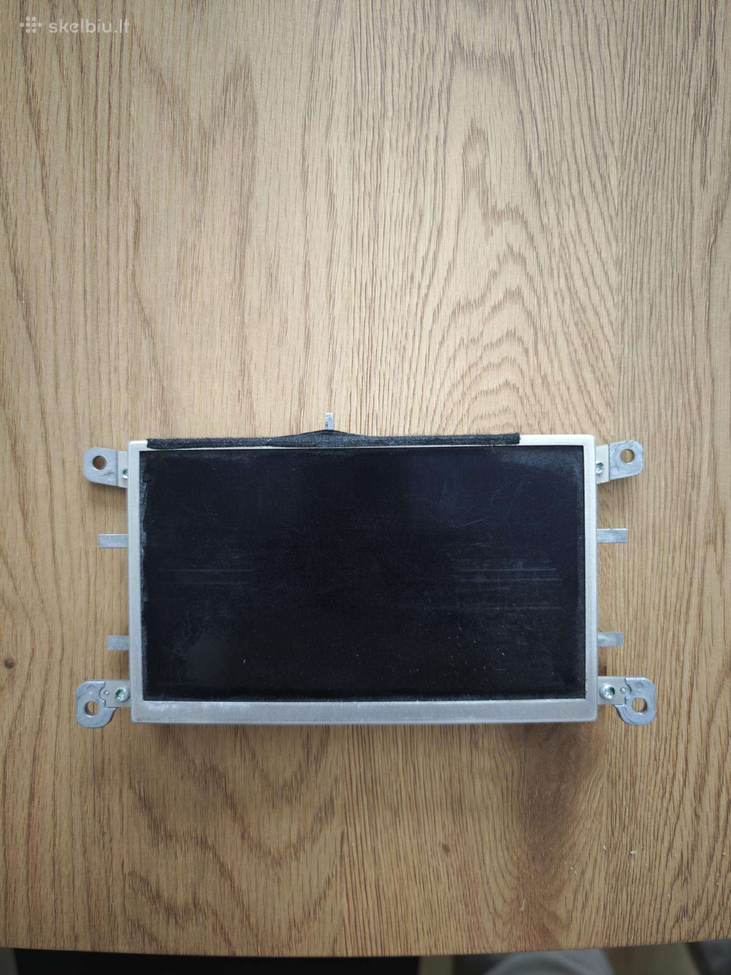 Audi A4 B8 Display