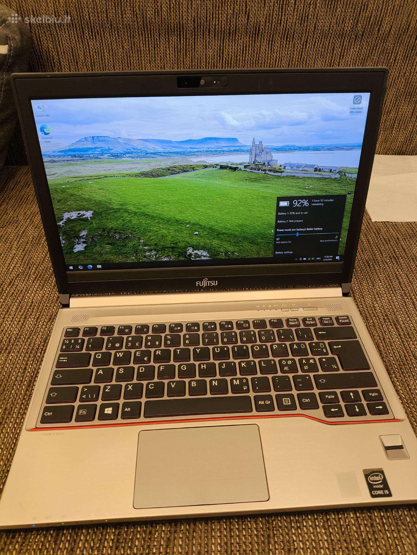 Fujitshu lifebook E734