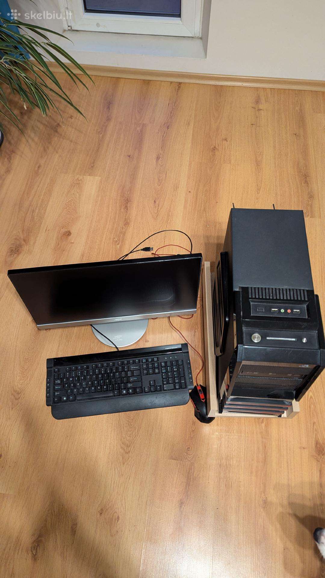 Žaidimų kompiuteris i5, Gtx960 su 23"monitoriumi
