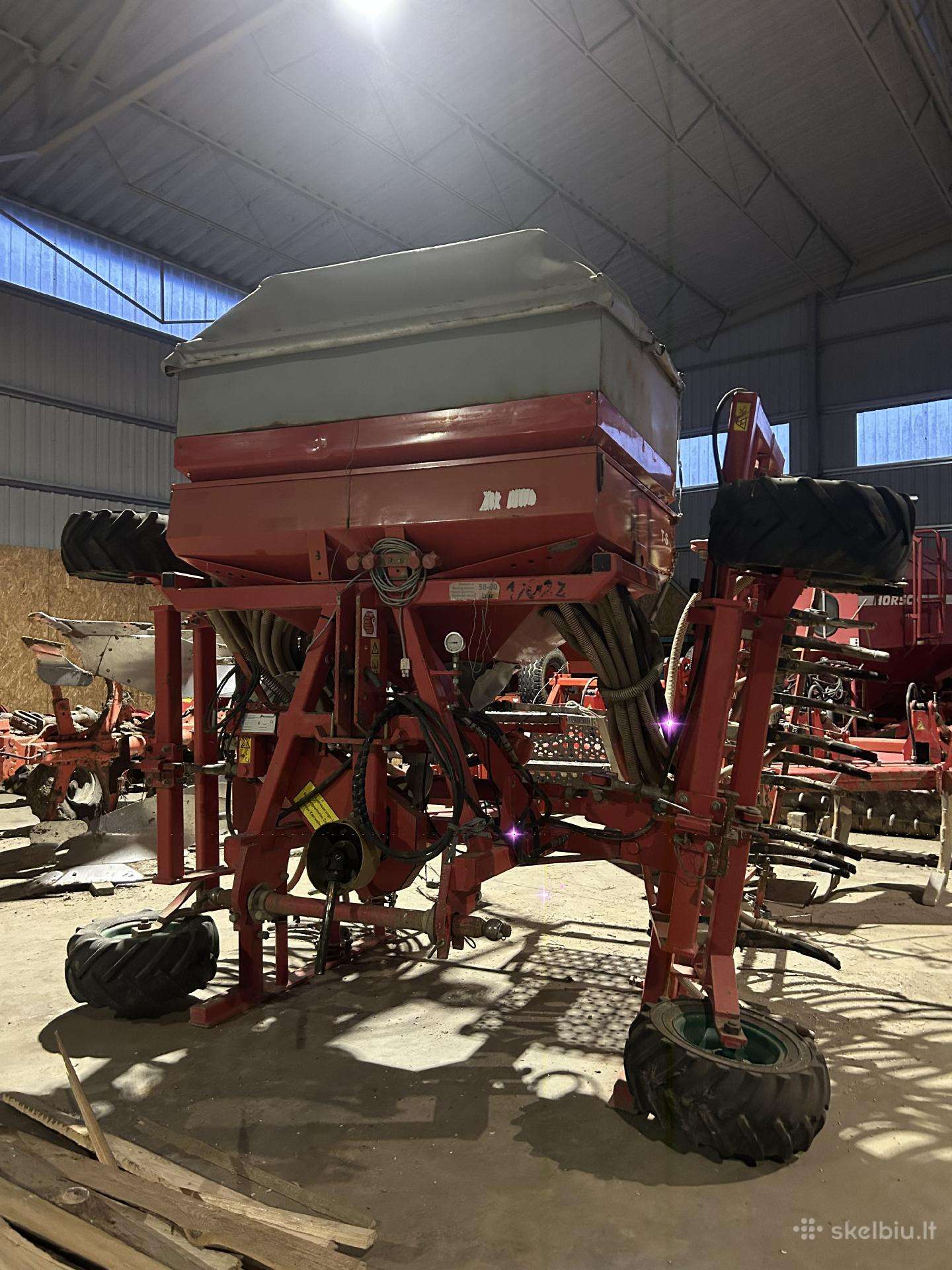 Vaderstad Rapid, seeders, planters