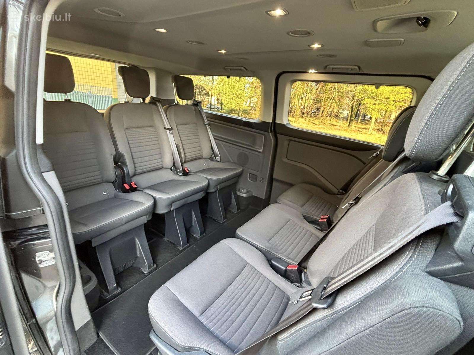Ford Ford Tourneo Custom, passenger minibus