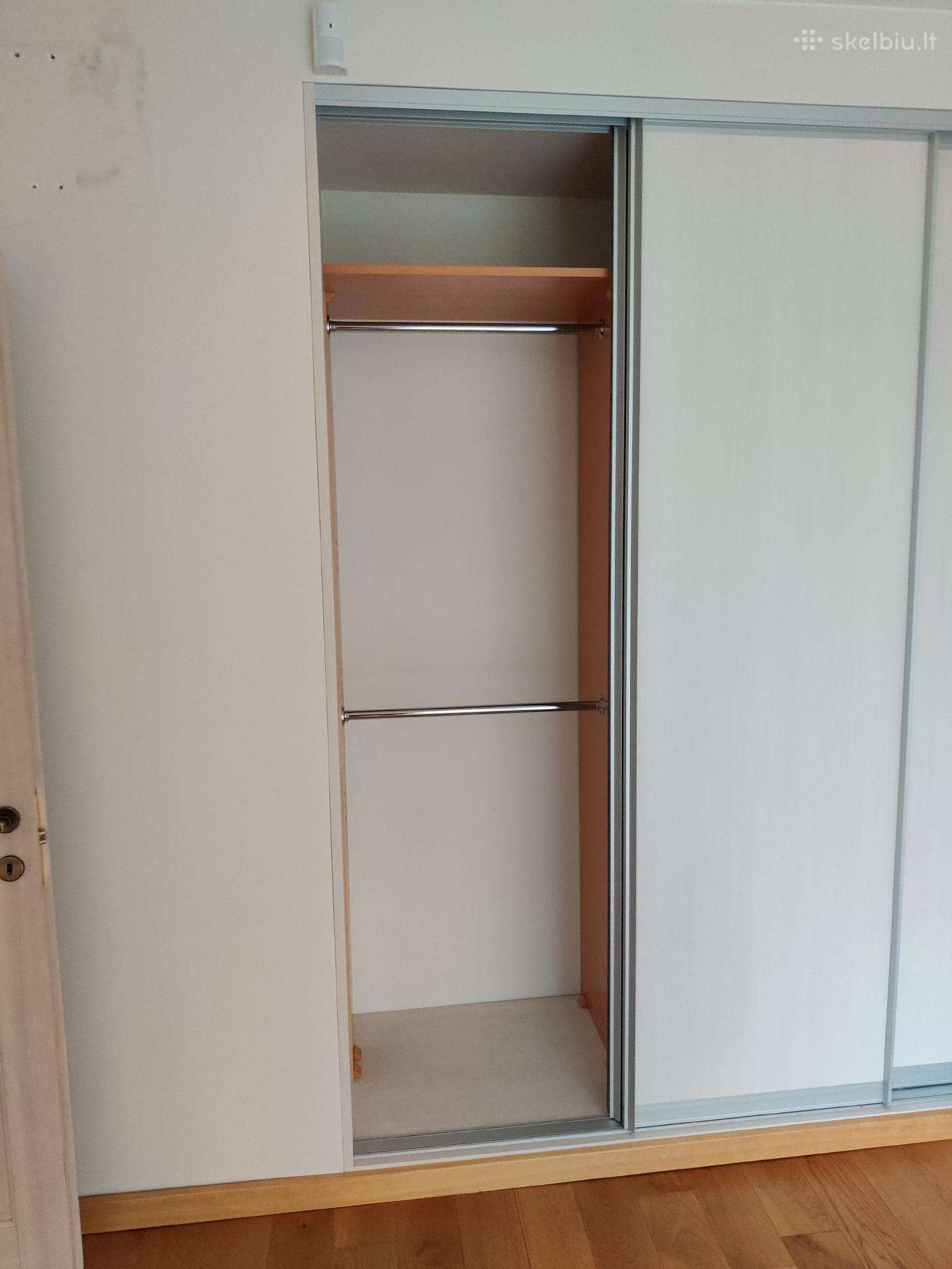Stumdomos spintos durys 120cm plotis x 205cm aukšt