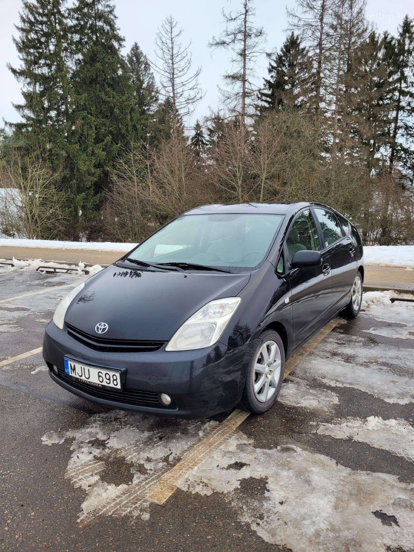 Toyota Prius, hečbekas