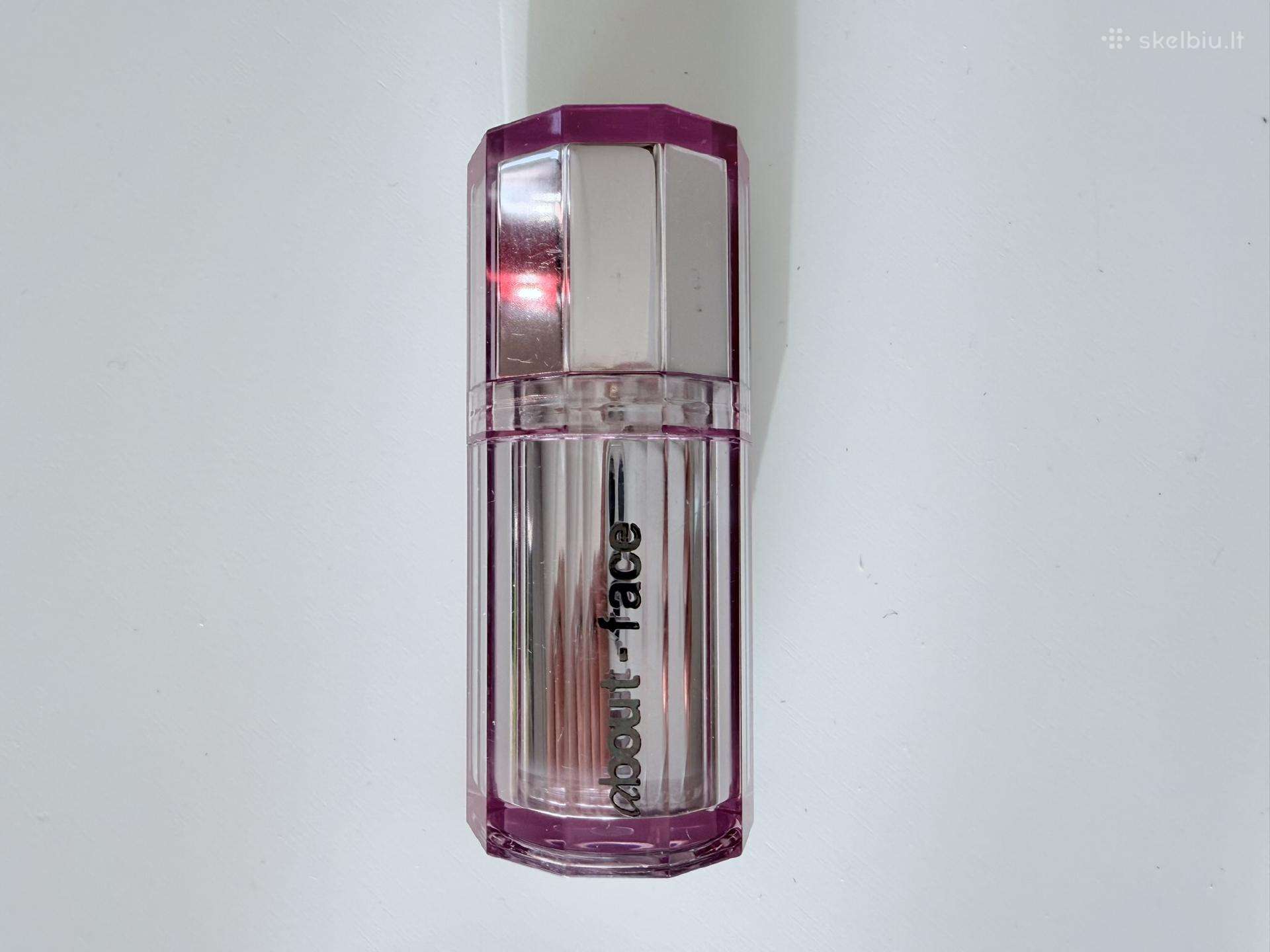 About-face Light Lock Stick kreminis highlighter