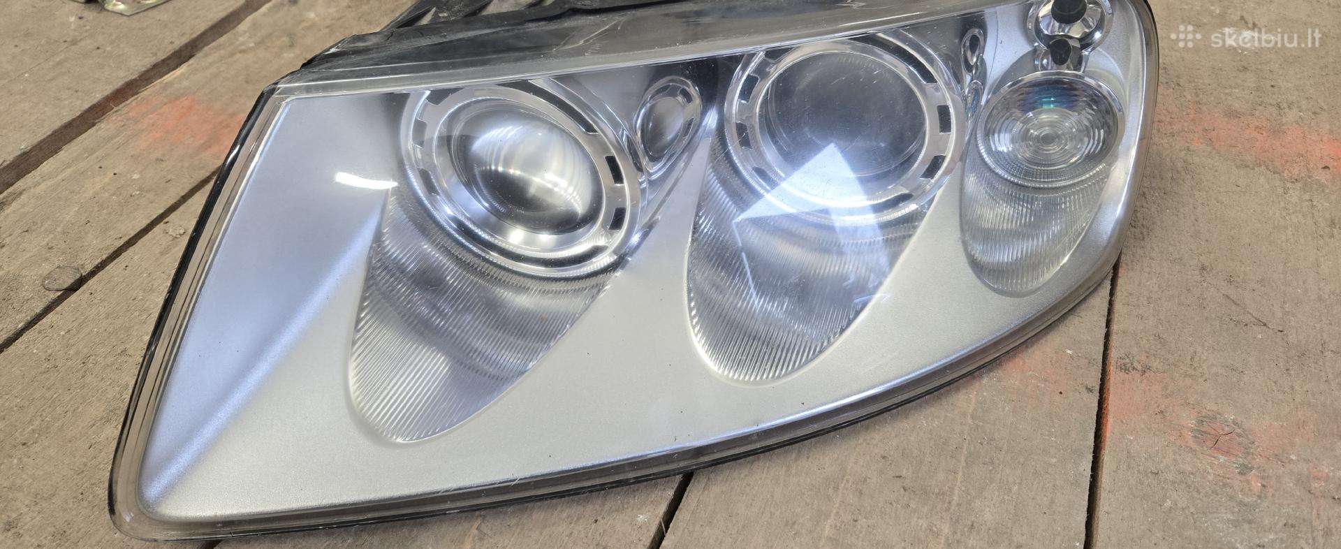 Volkswagen Touareg lights