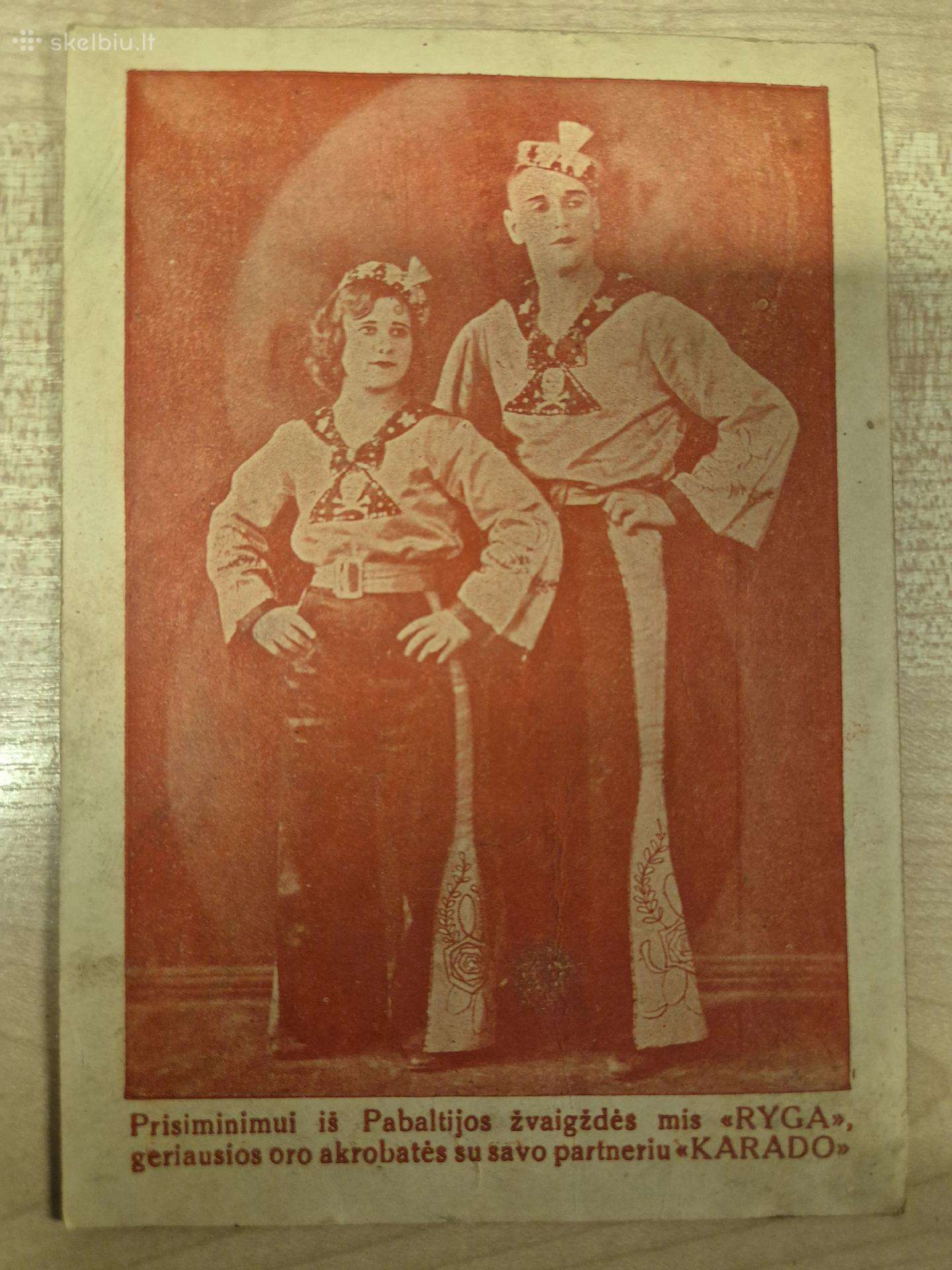 Cirko akrobatai tarpukaryje