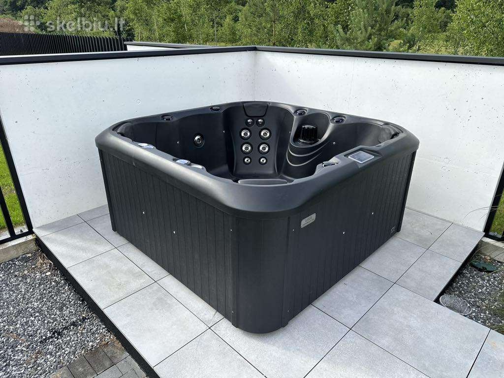 Sūkurinė vonia "Granite"