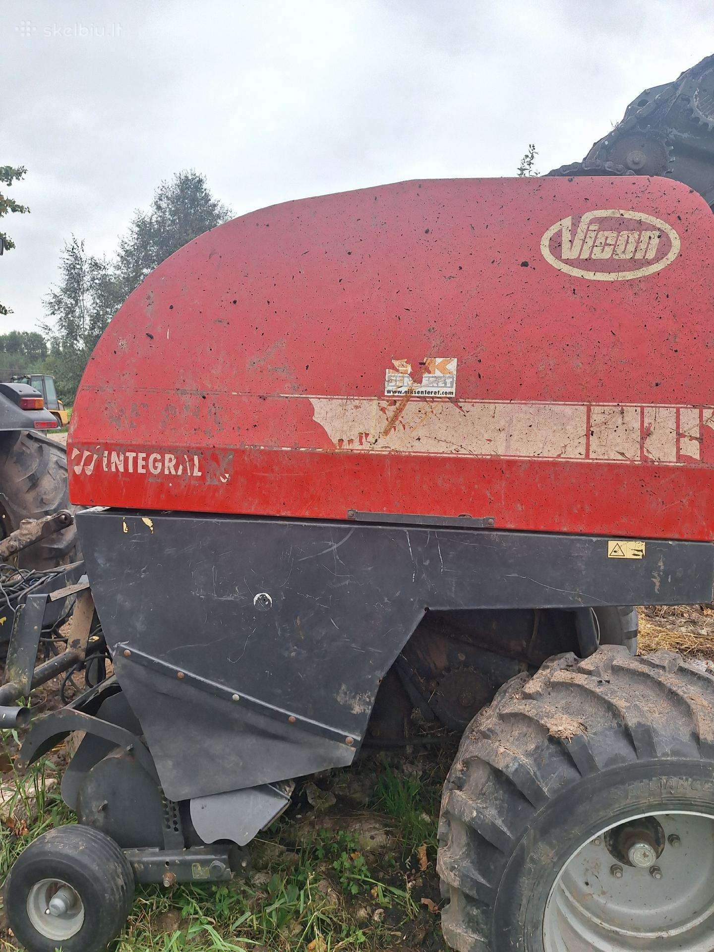 Vicon 235, прессы