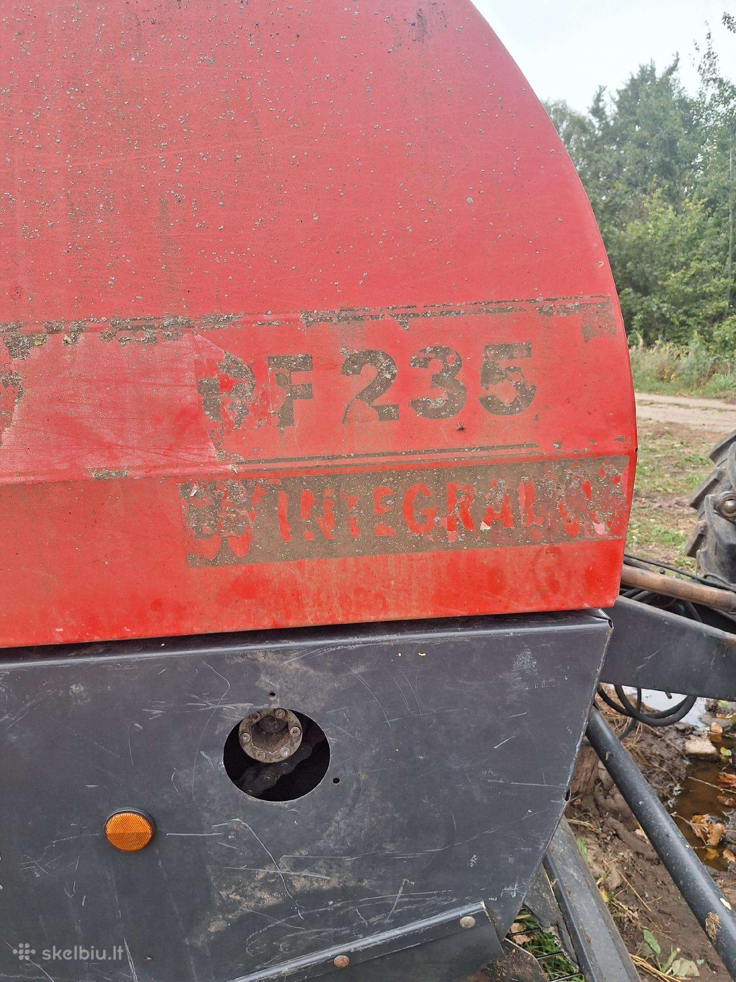 Vicon 235, прессы