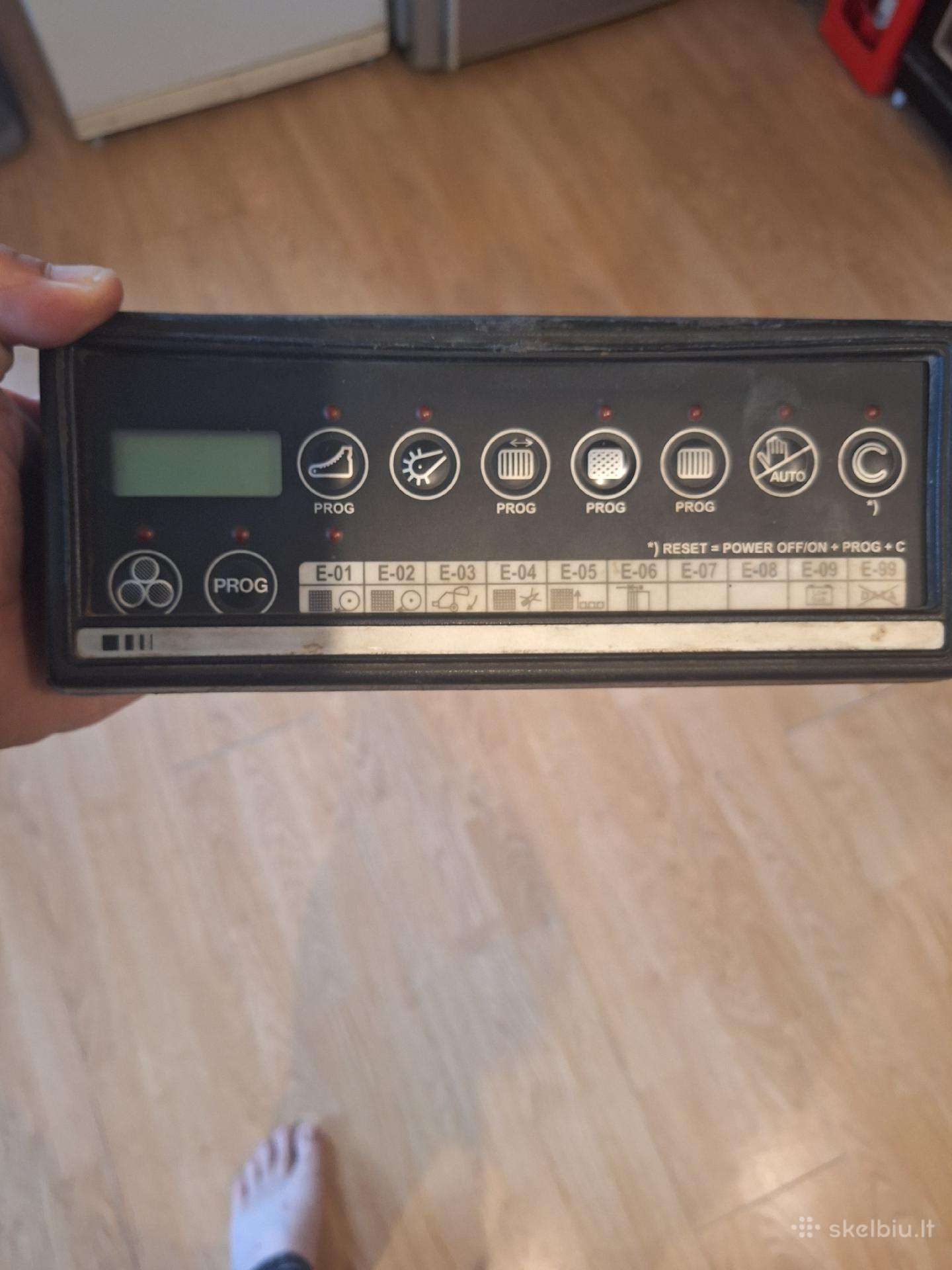 Vicon 235, прессы