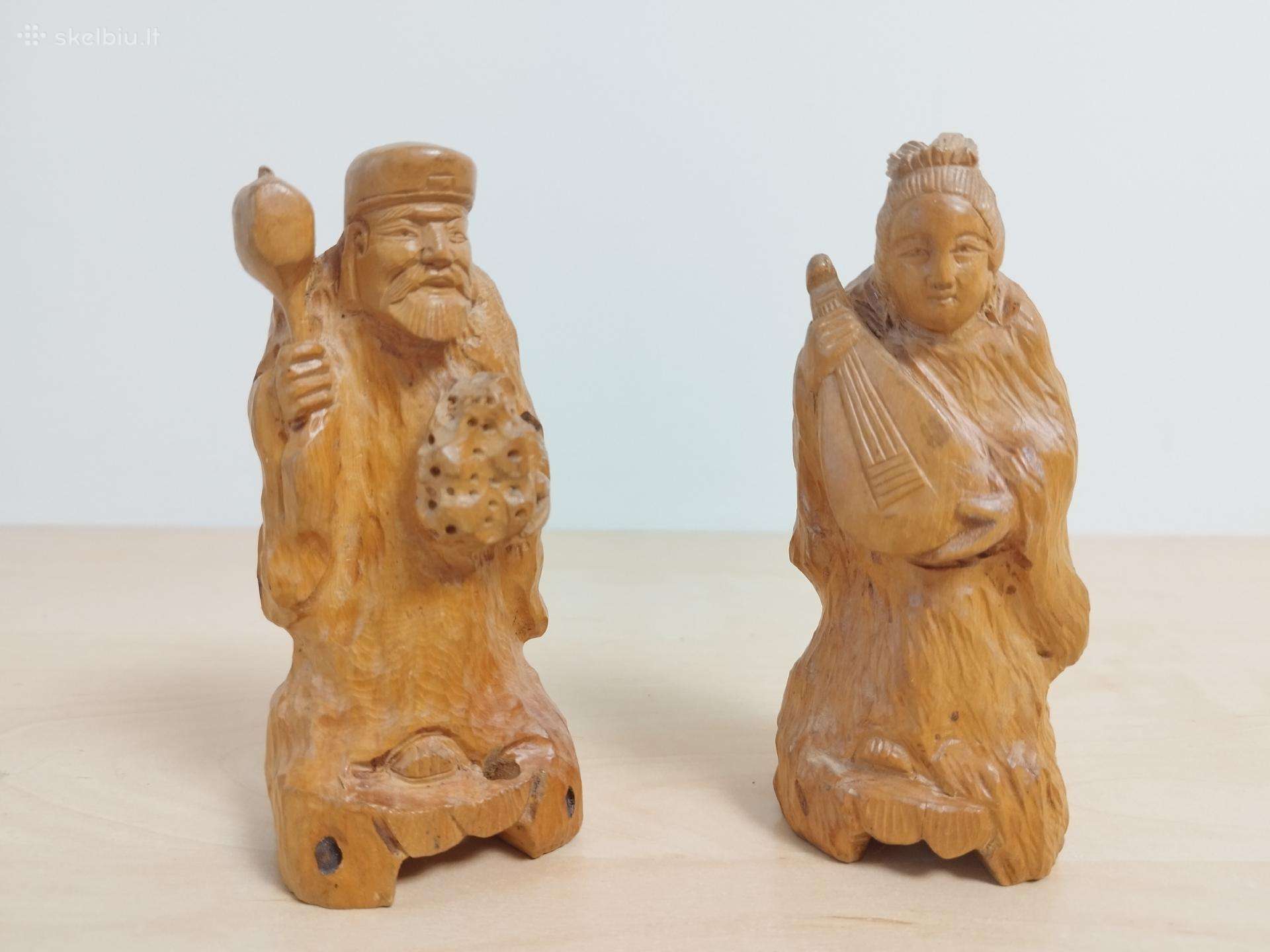 Japonų Shichifukujin medinės skulptūrėlės