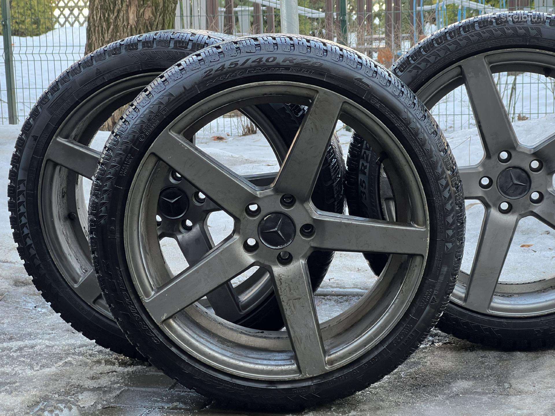 Mercedes-Benz, lengvojo lydinio, R20