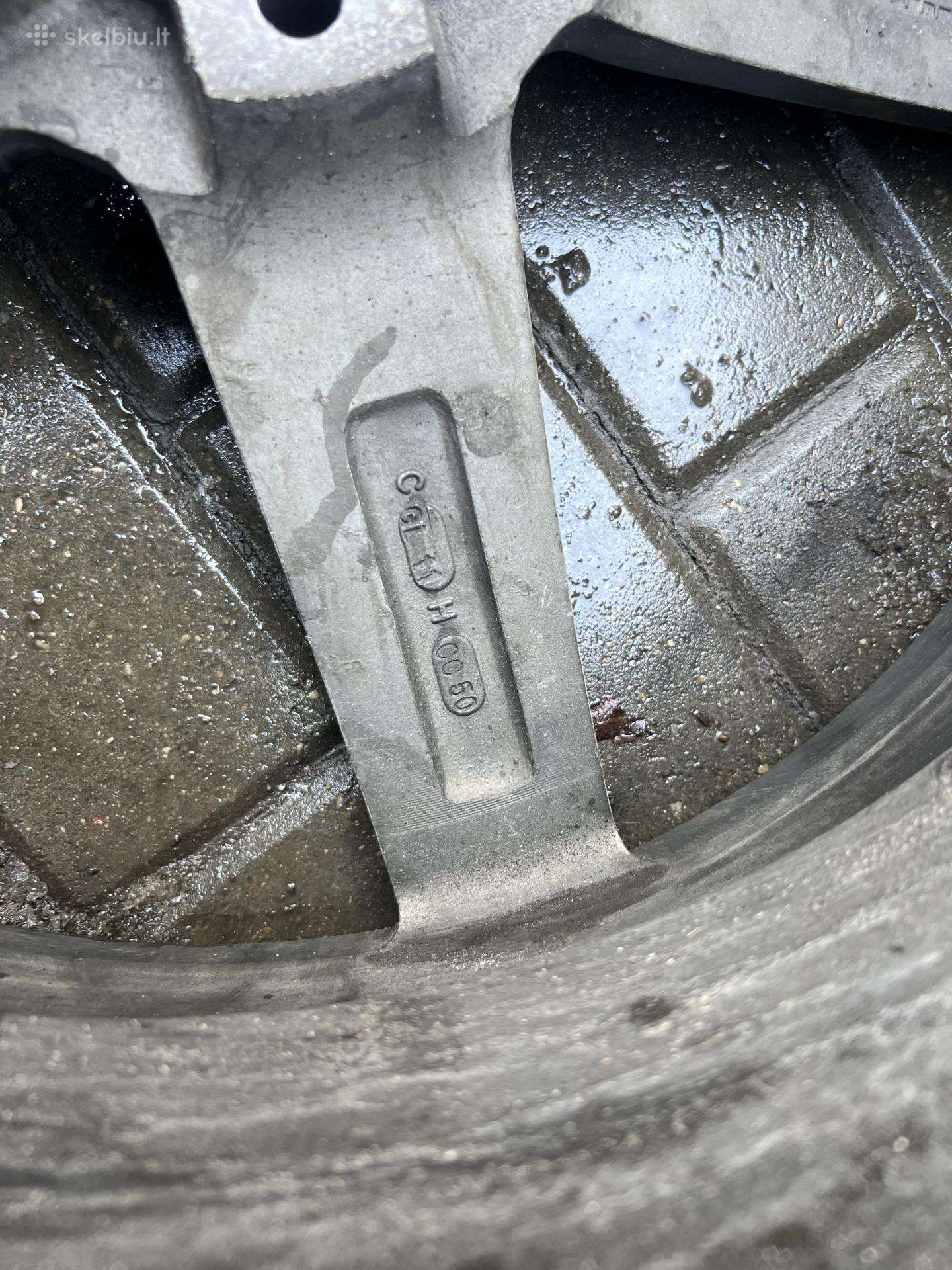 Mercedes-Benz, lengvojo lydinio, R20