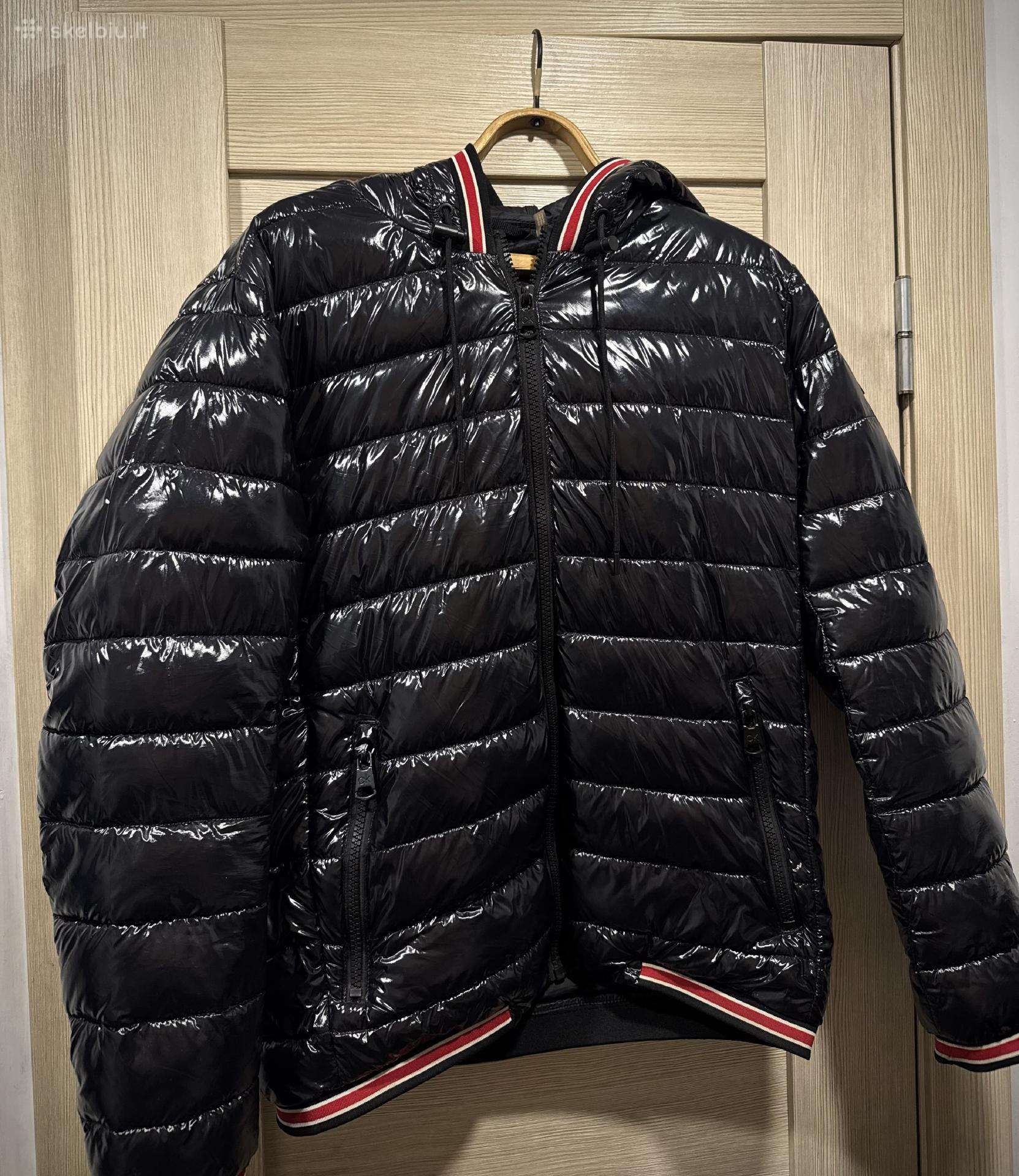 Calvin Klein Blizgi vyriška Striukė