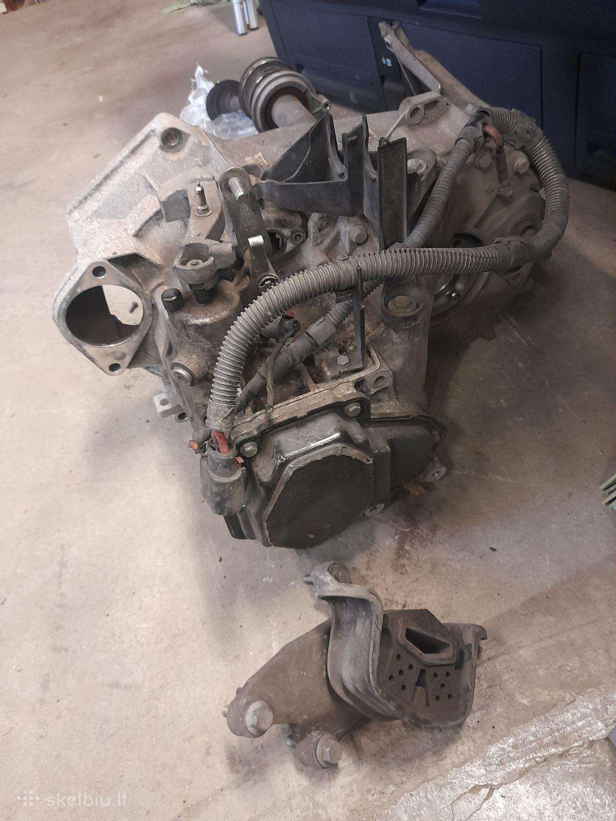 Volkswagen Transporter детали шасси