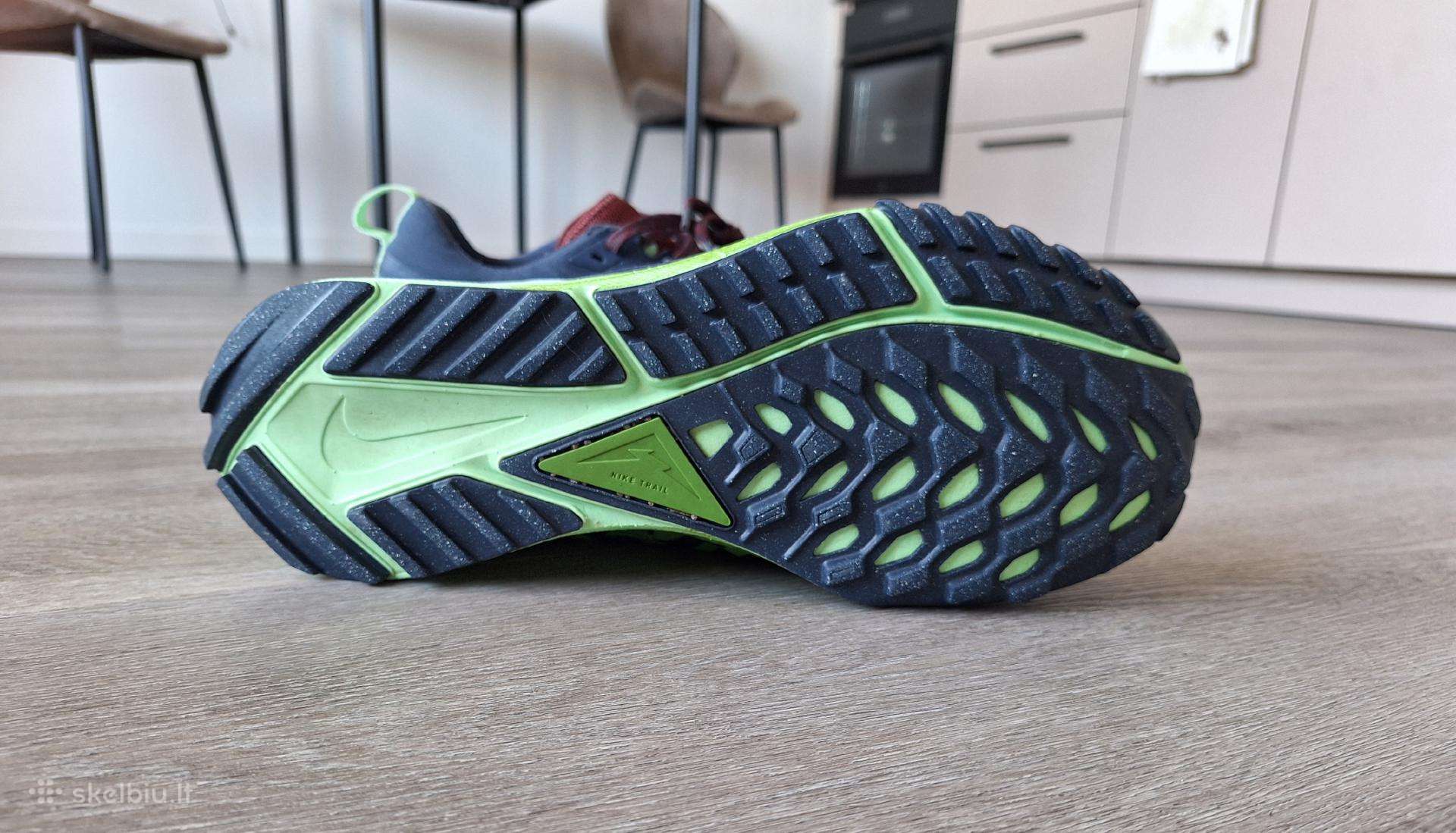 Nike Trail bėgimo batai. Dydis 44.