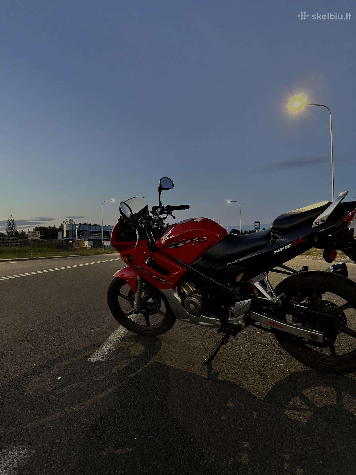 Honda crb 125