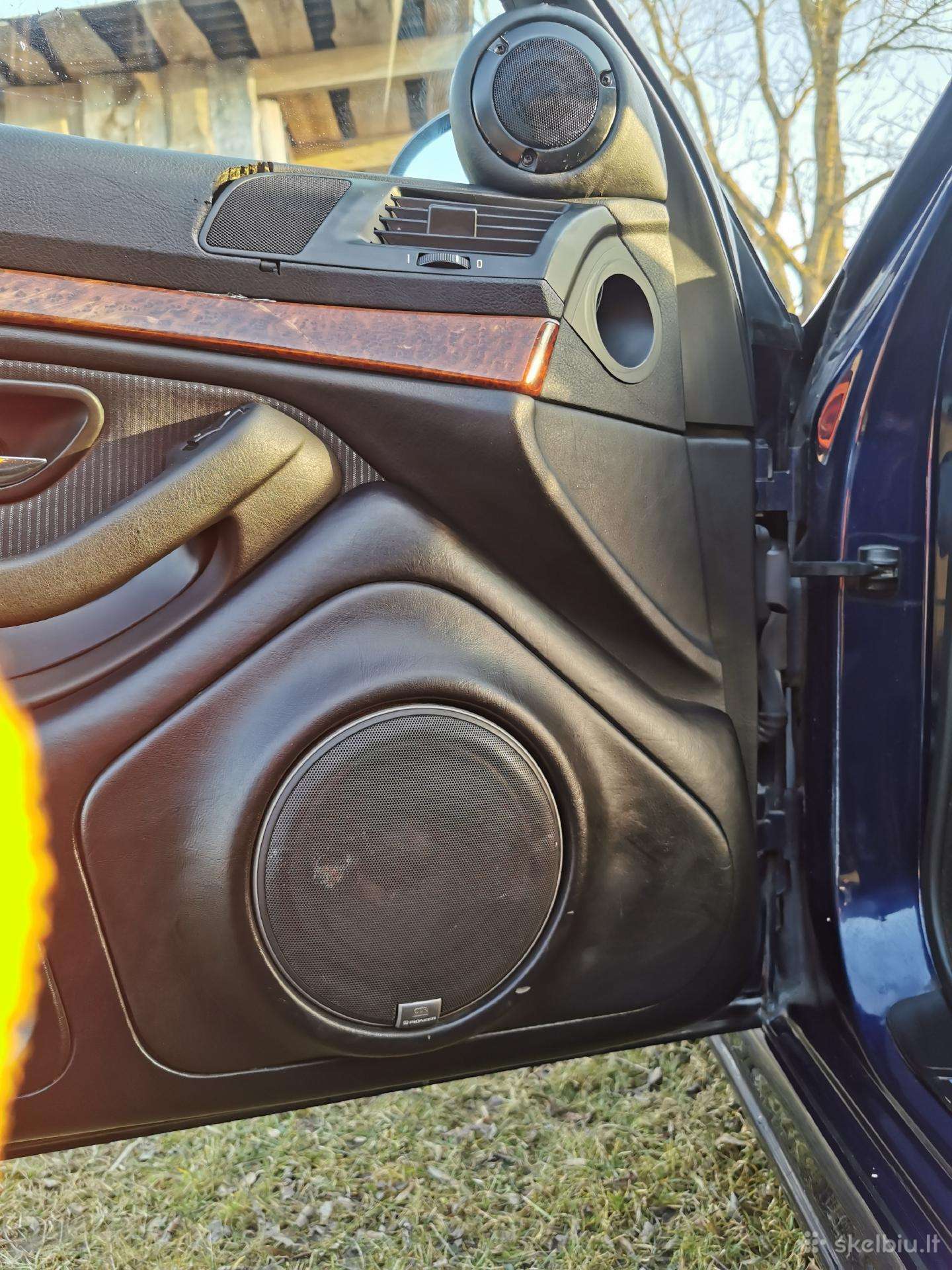 Mobilus auto detailingas