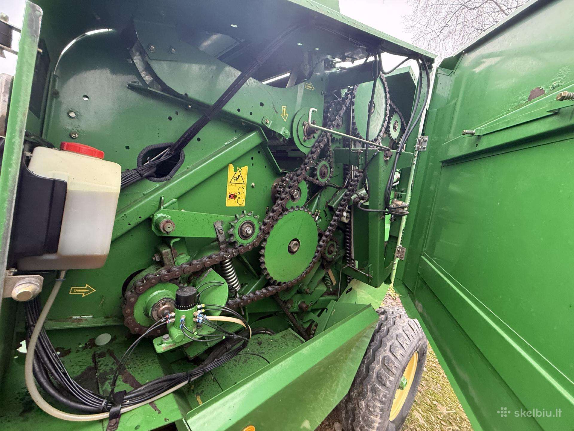 John Deere 623, прессы
