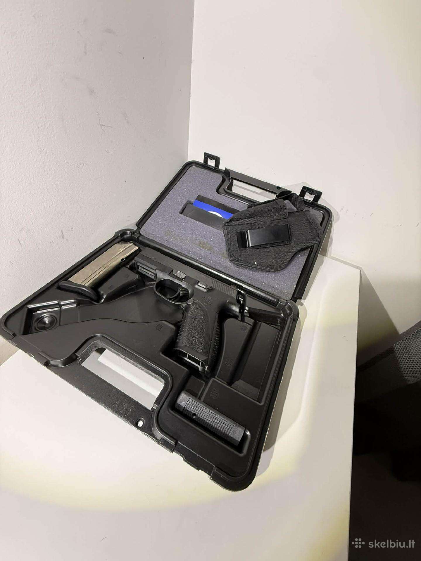 Pistoletas Fn Herstal 9mm