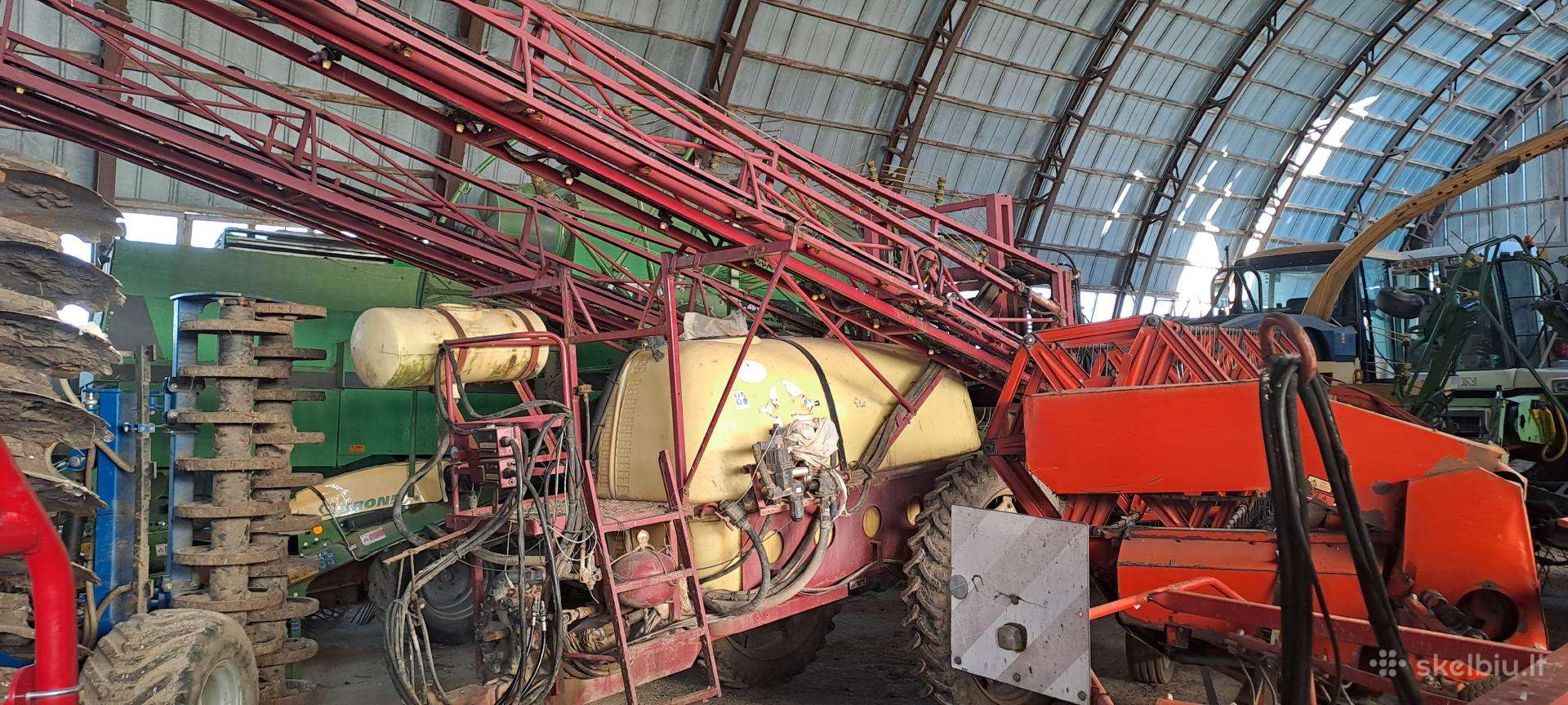 Hardi 2400, sprayers