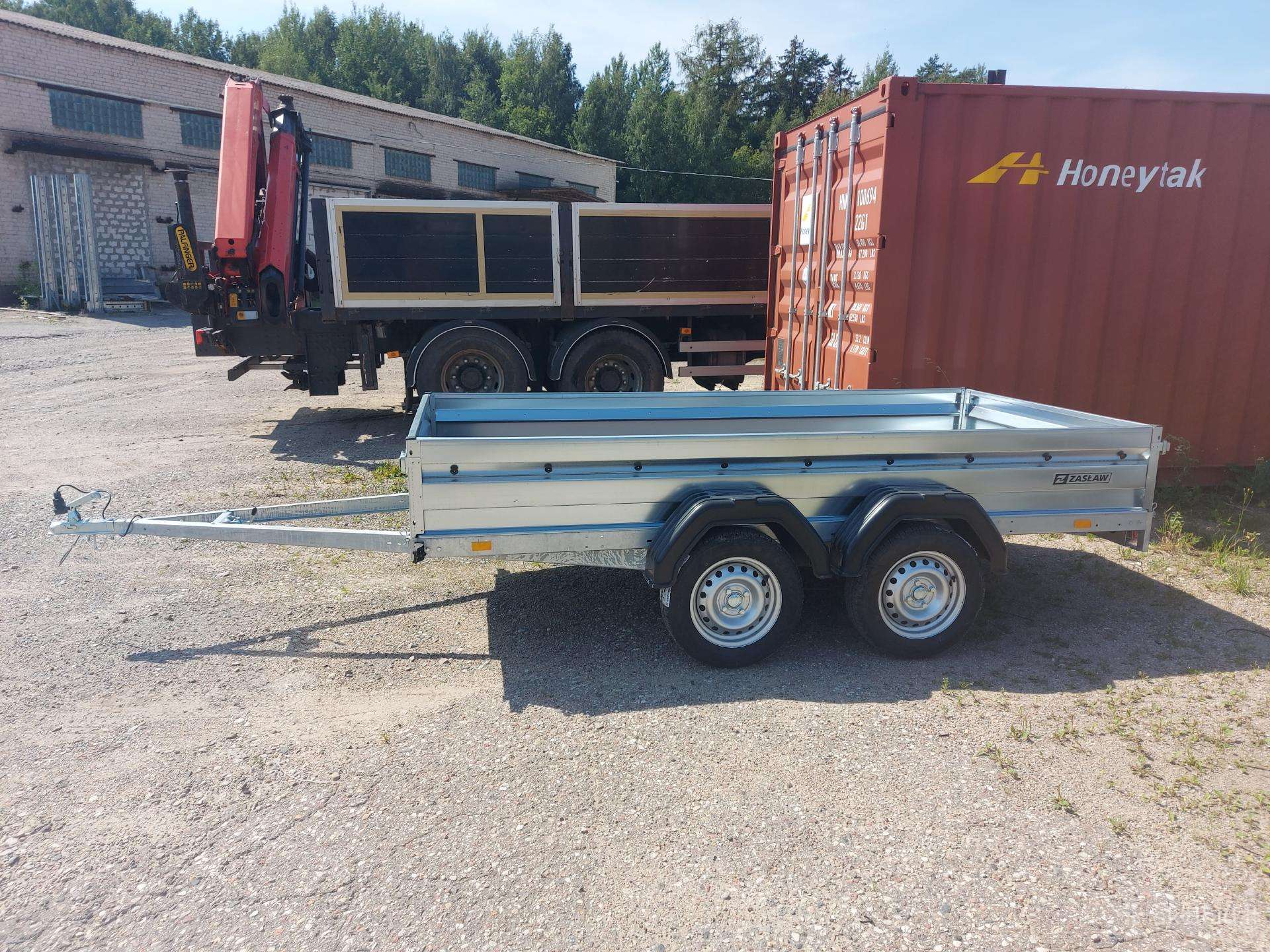 ZASLAW, passenger car trailers