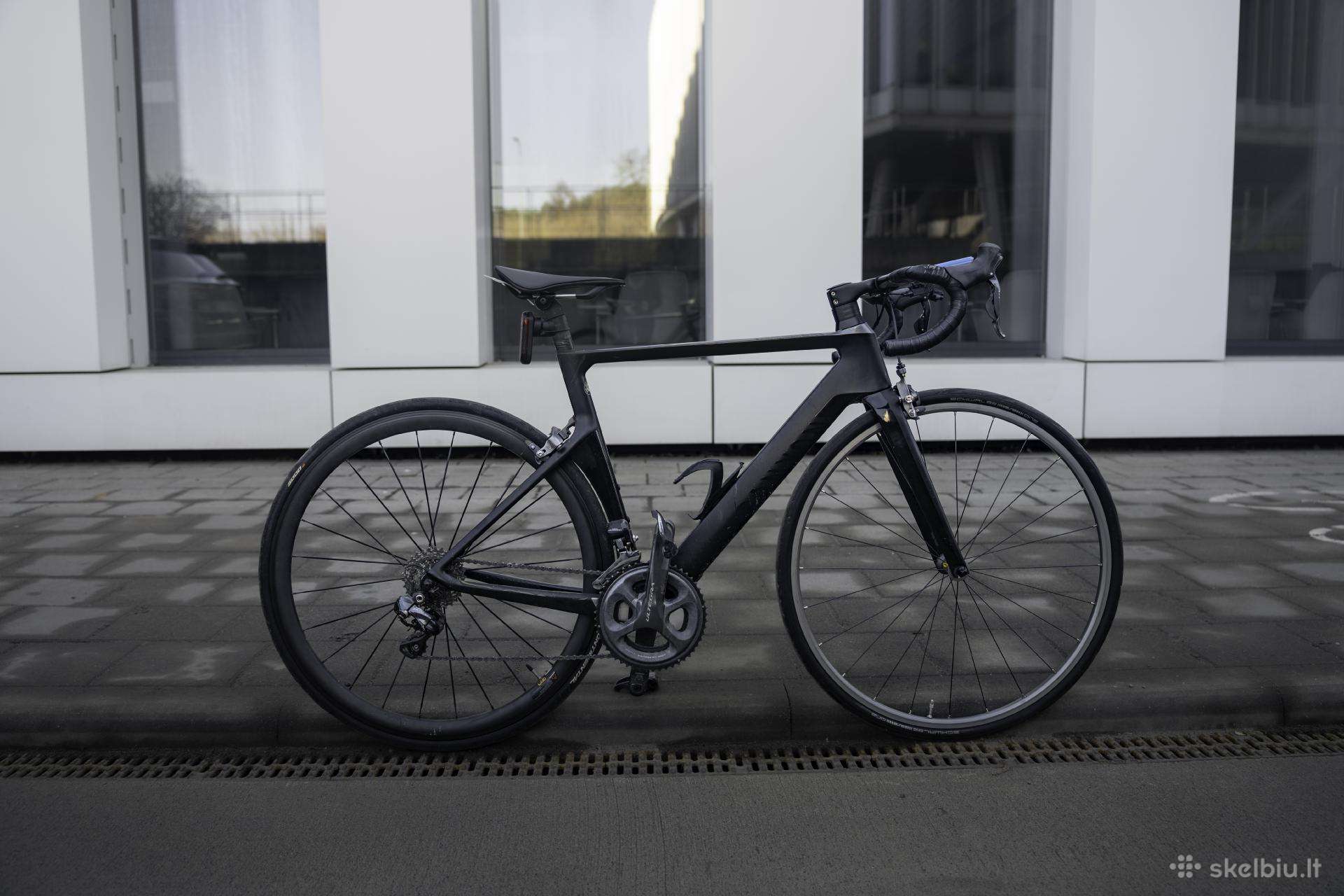 Canyon Aeroad CF SLX Di2/ su dokumentais