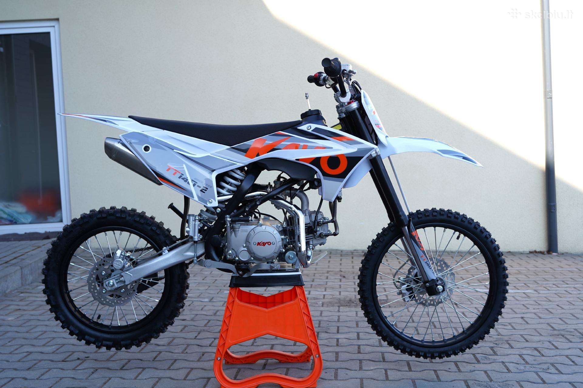 KAYO TT140, кроссовые