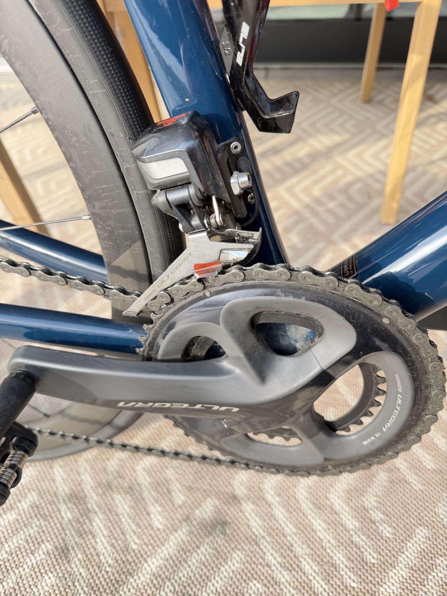 Road, sports bike Specialized