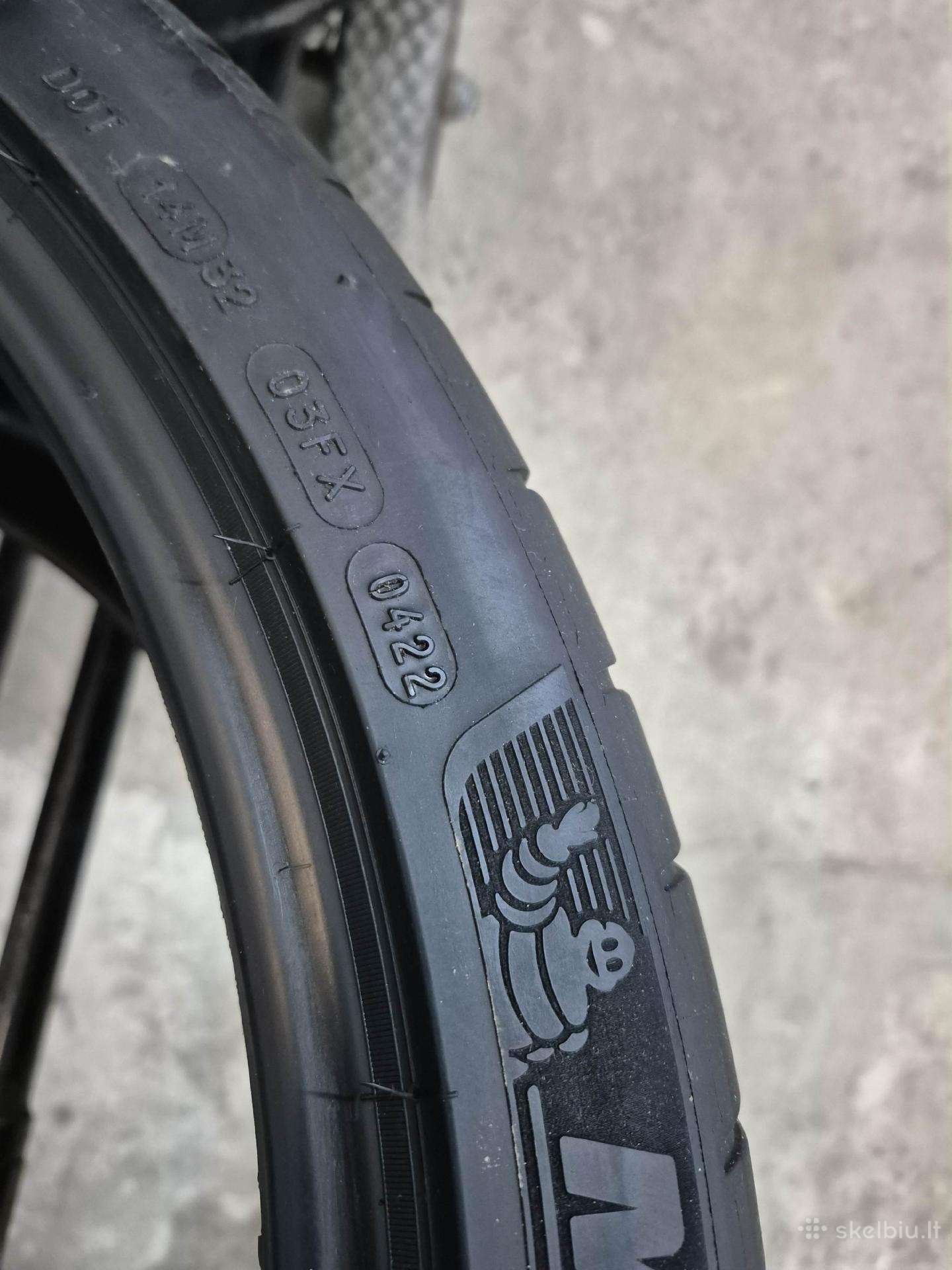 Michelin, летние 295/30 R21